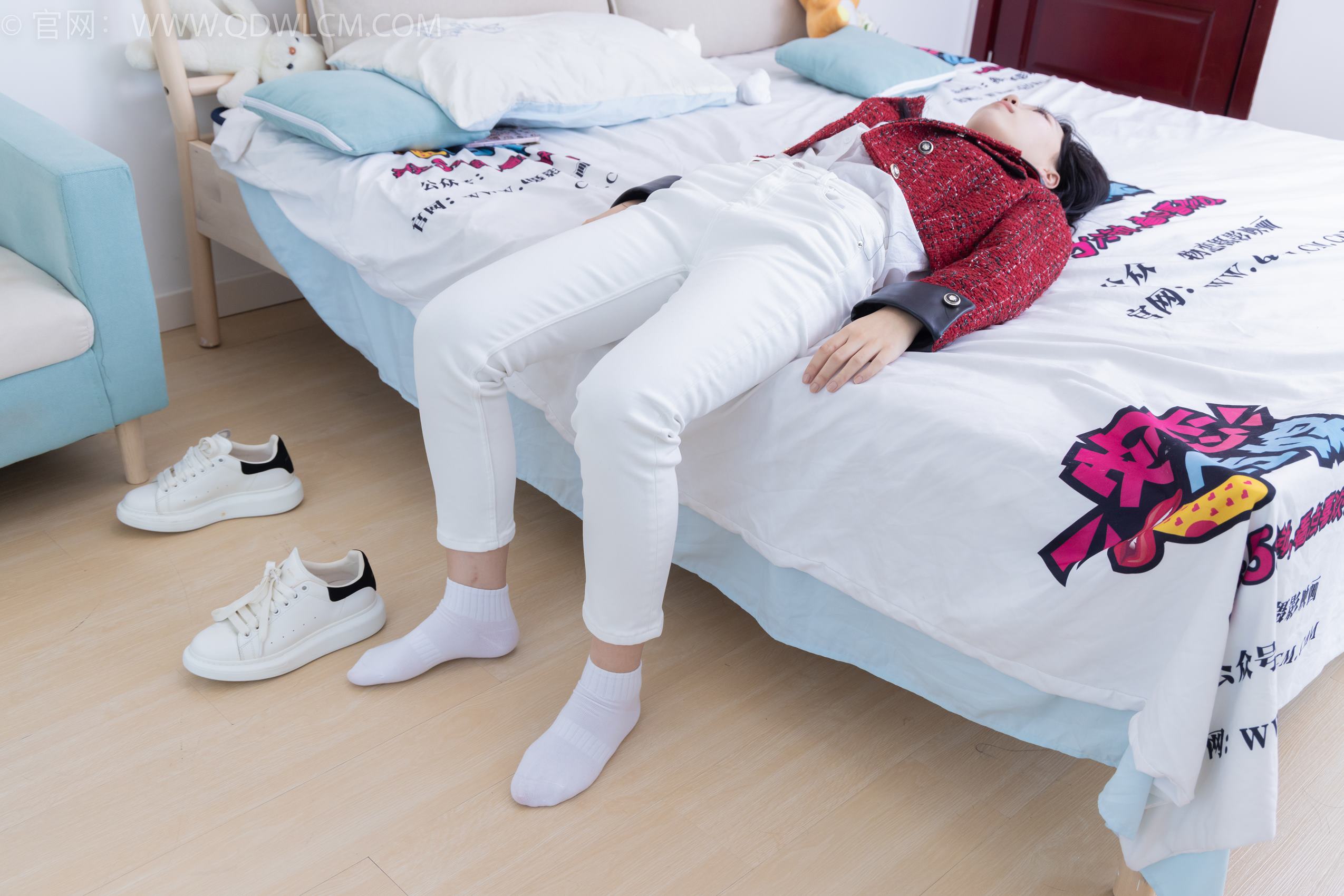 图片[182]-物恋传媒 NO.1923 纱纱-鸟语花香[189P] – 速更版-美库