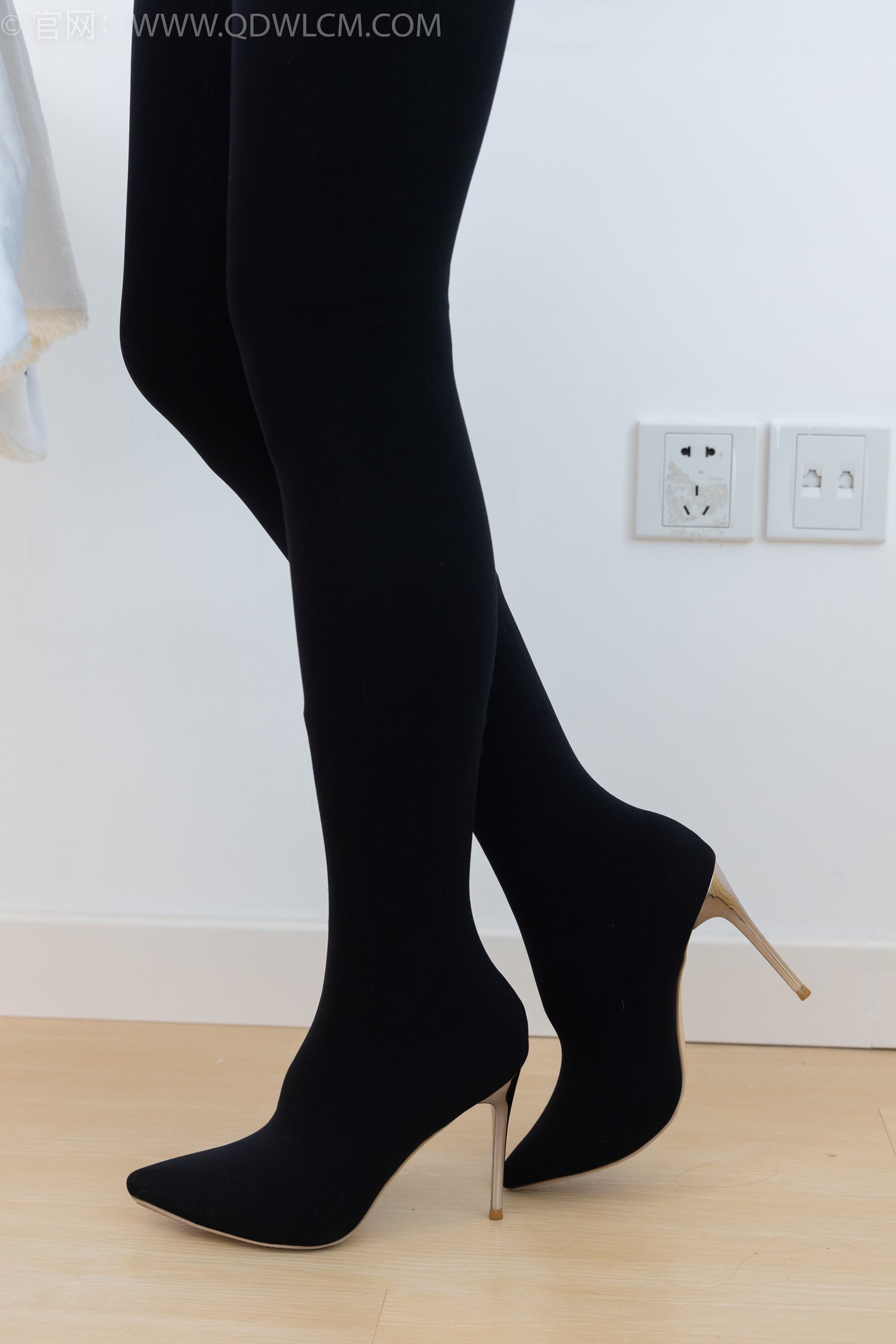 图片[12]-物恋传媒 NO.1924 美兔-倚窗听雨[170P] – 速更版-美库