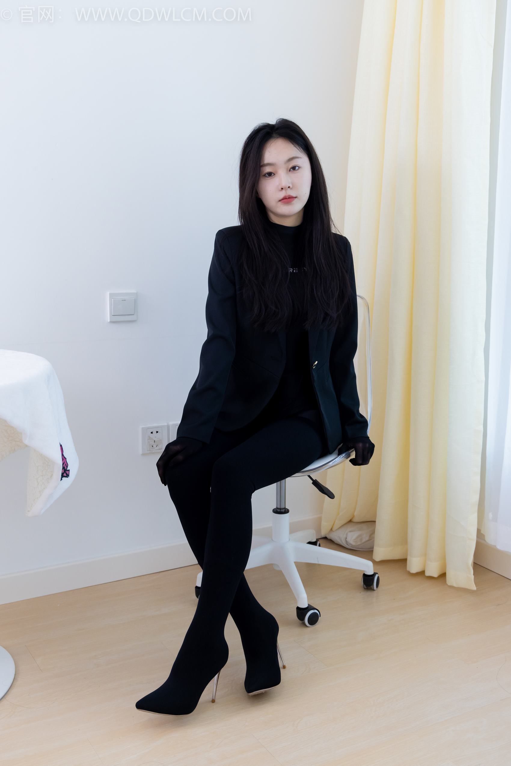 图片[28]-物恋传媒 NO.1924 美兔-倚窗听雨[170P] – 速更版-美库