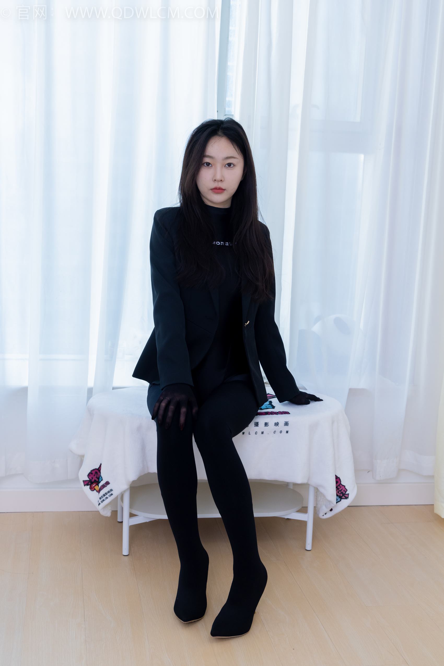 图片[38]-物恋传媒 NO.1924 美兔-倚窗听雨[170P] – 速更版-美库