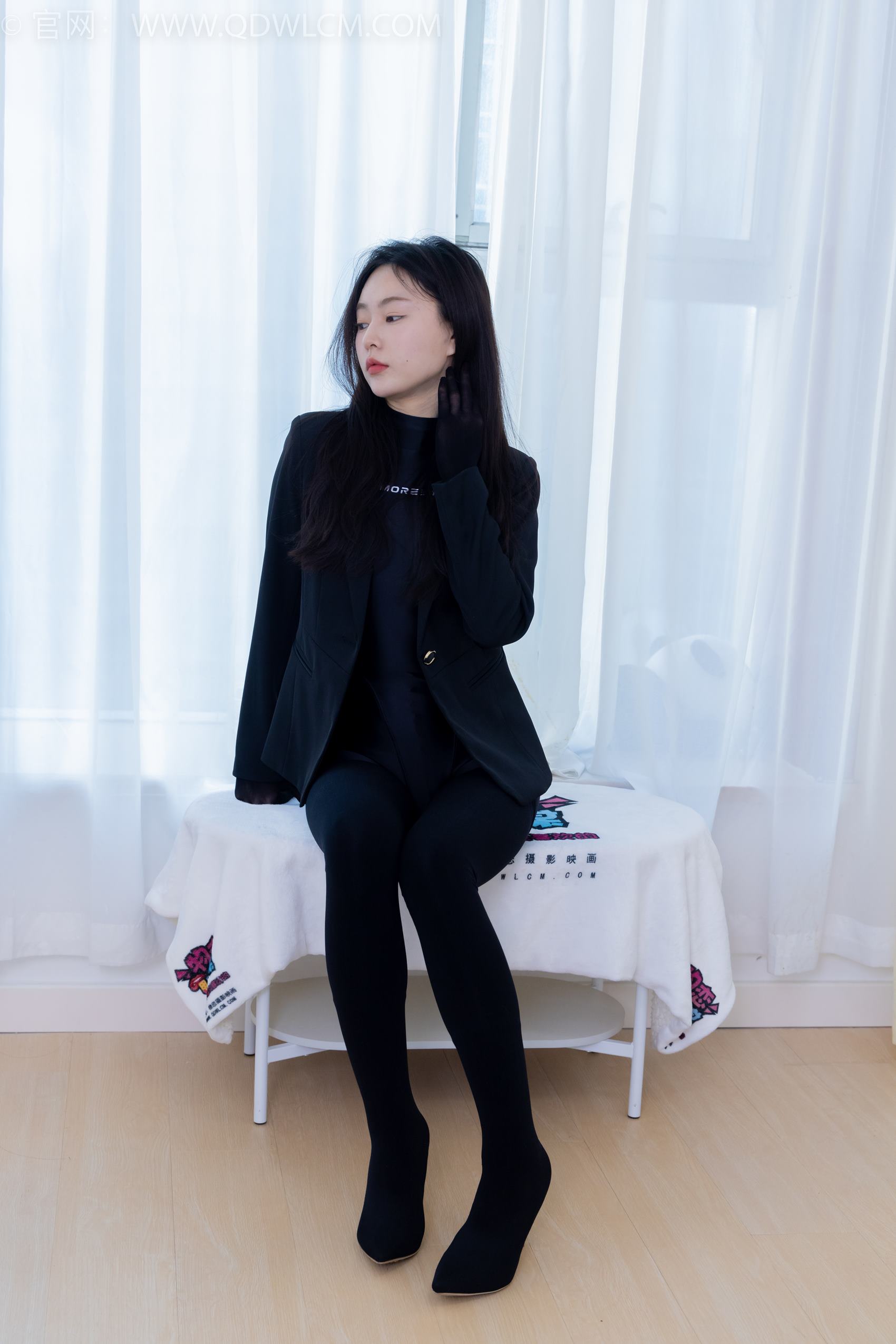 图片[41]-物恋传媒 NO.1924 美兔-倚窗听雨[170P] – 速更版-美库