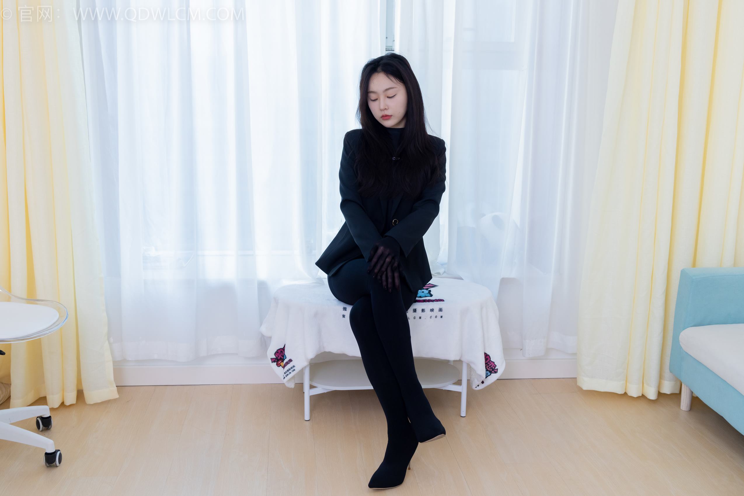 图片[48]-物恋传媒 NO.1924 美兔-倚窗听雨[170P] – 速更版-美库