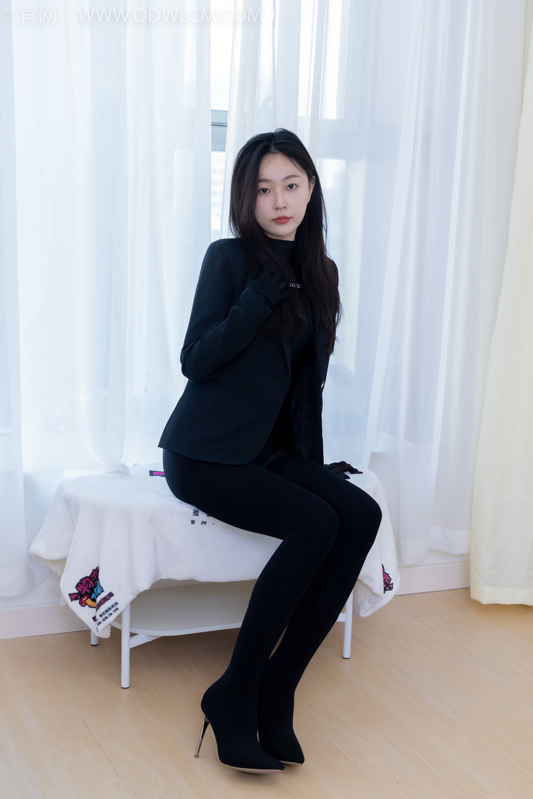 图片[51]-物恋传媒 NO.1924 美兔-倚窗听雨[170P] – 速更版-美库