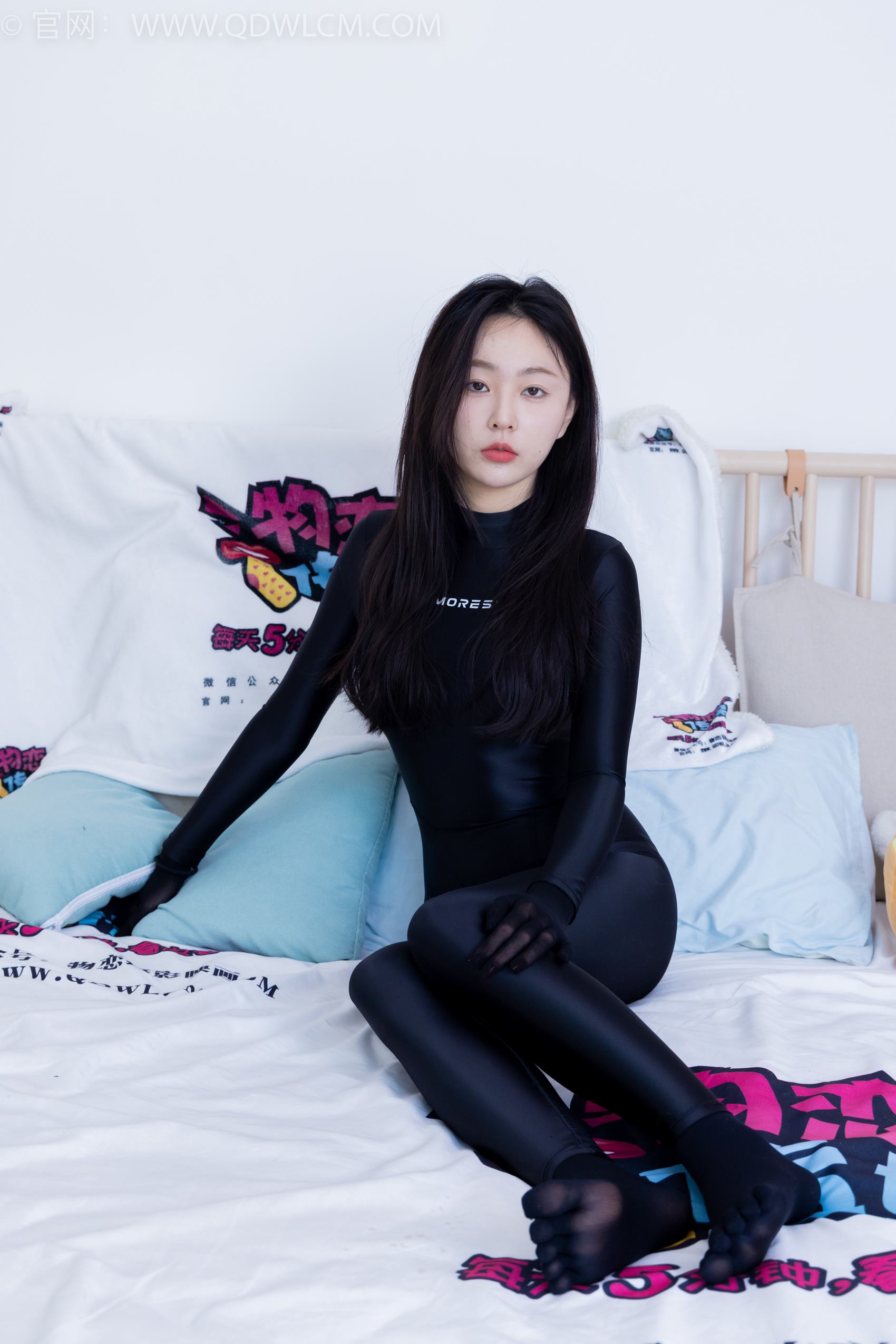 图片[147]-物恋传媒 NO.1924 美兔-倚窗听雨[170P] – 速更版-美库