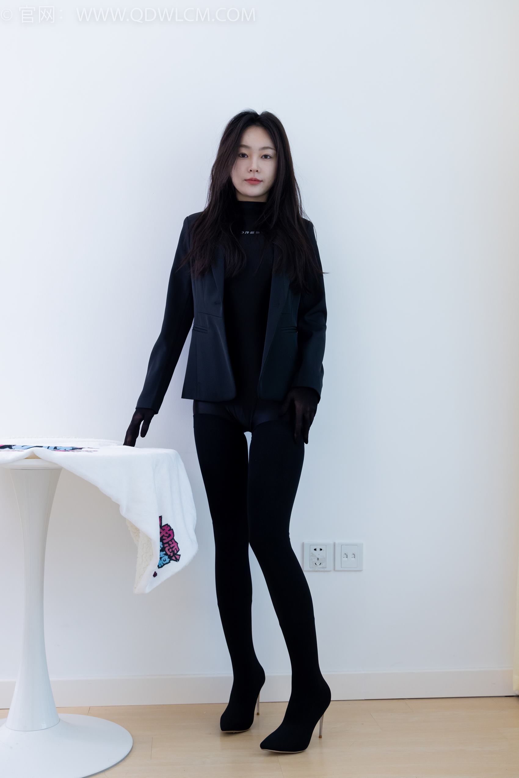 图片[164]-物恋传媒 NO.1924 美兔-倚窗听雨[170P] – 速更版-美库