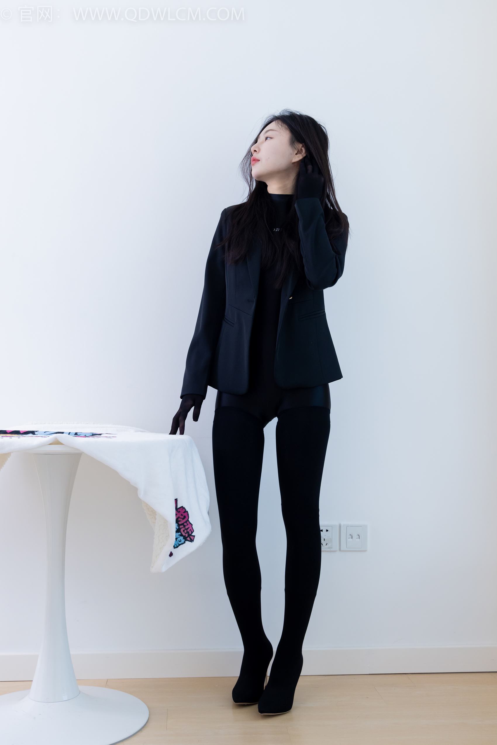 图片[168]-物恋传媒 NO.1924 美兔-倚窗听雨[170P] – 速更版-美库