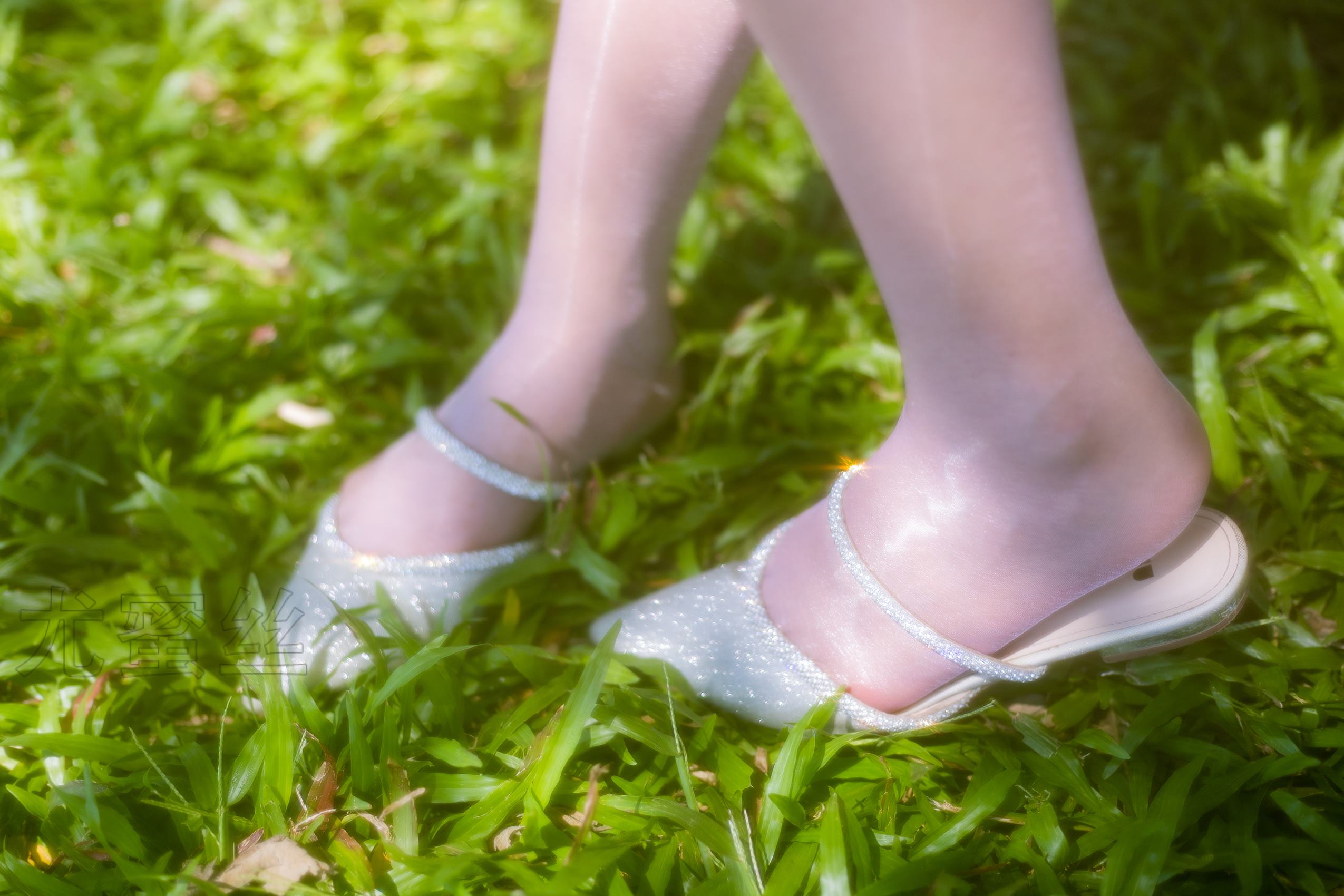 图片[41]-尤蜜丝 NO.079 穿搭推广展示图集[55P] – 速更版-美库