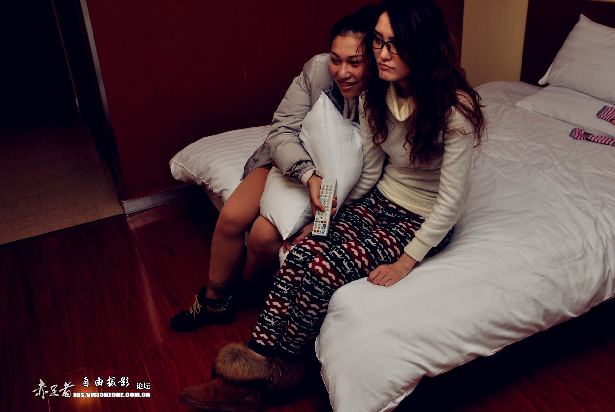 图片[41]-自由摄影 No.203 清晰MM床上秀足 [51P] – 速更版-美库