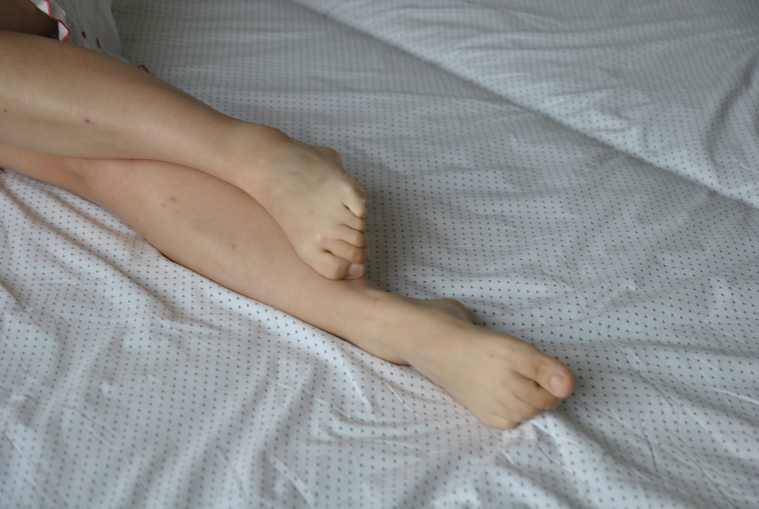 图片[38]-自由摄影 No.204 灵活MM白嫩玉足 [84P] – 速更版-美库