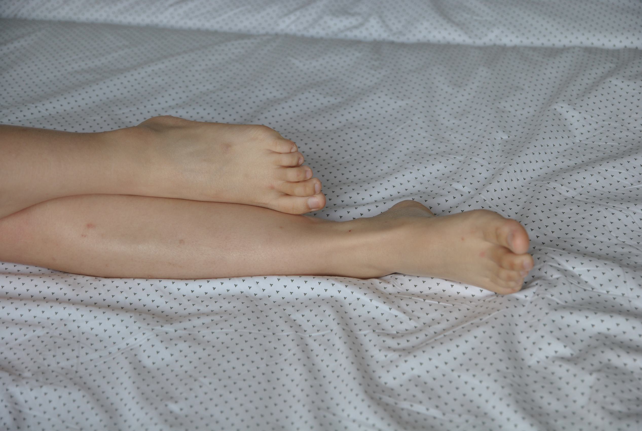 图片[40]-自由摄影 No.204 灵活MM白嫩玉足 [84P] – 速更版-美库