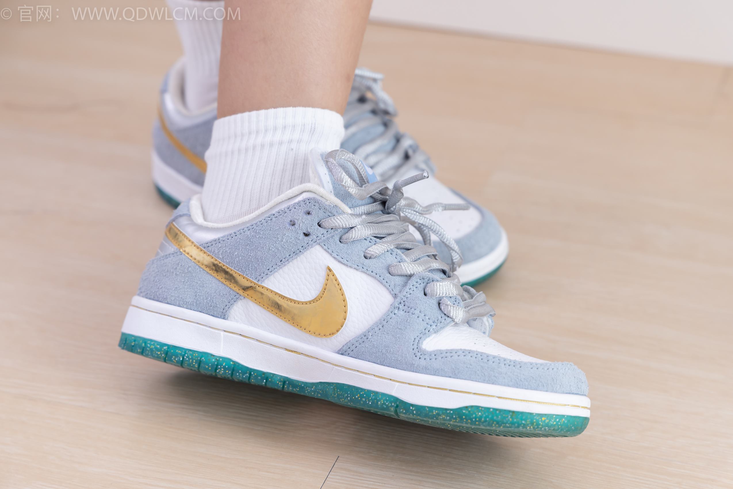 图片[25]-物恋传媒 NO.1926 岚岚-半亩花田[189P] – 速更版-美库