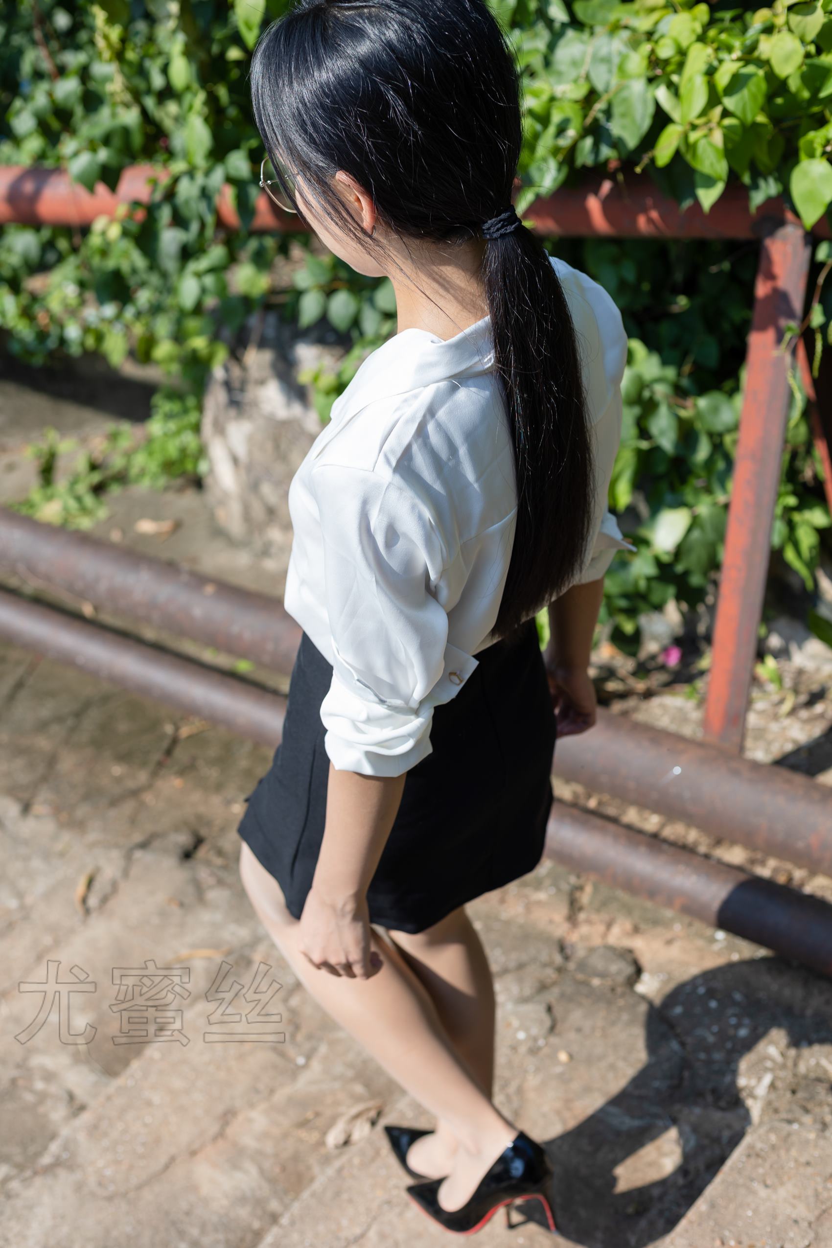 图片[39]-尤蜜丝 NO.080 穿搭推广展示图集[87P] – 速更版-美库