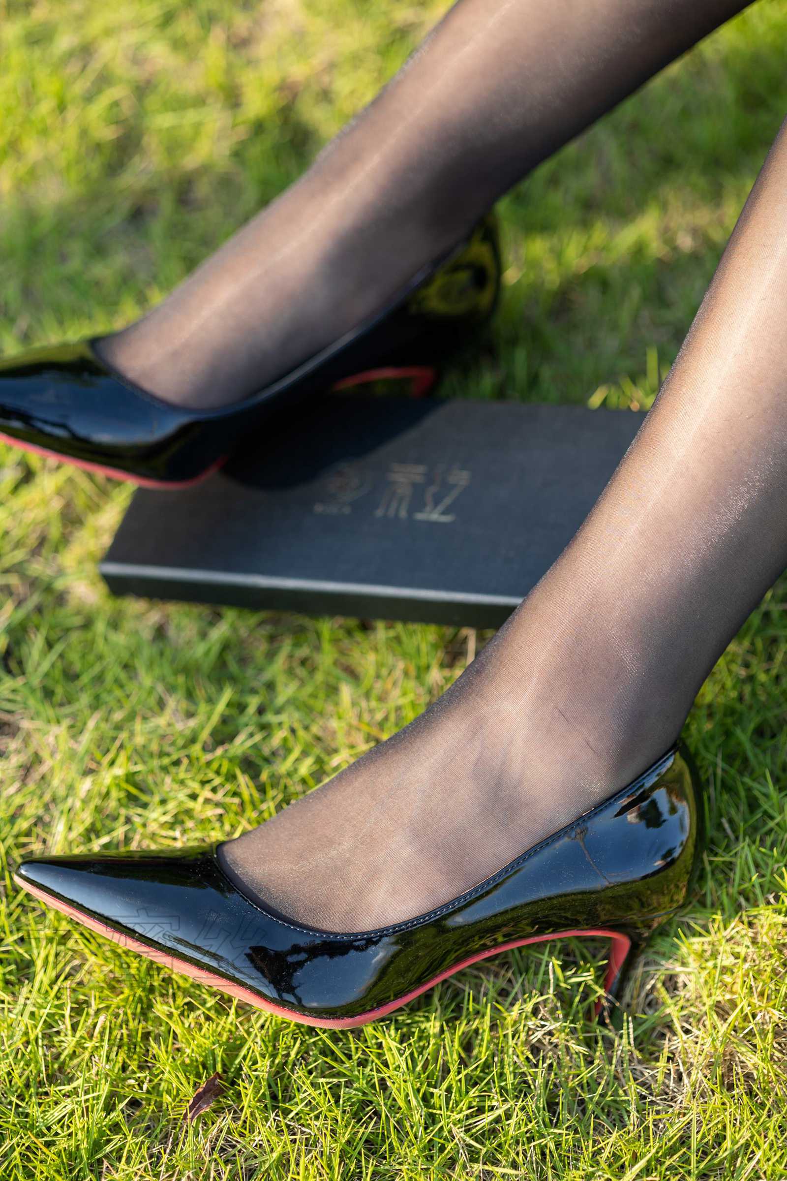 图片[57]-尤蜜丝 NO.080 穿搭推广展示图集[87P] – 速更版-美库