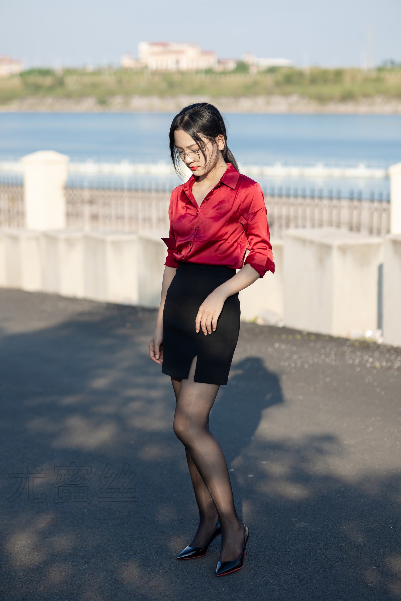 图片[71]-尤蜜丝 NO.080 穿搭推广展示图集[87P] – 速更版-美库