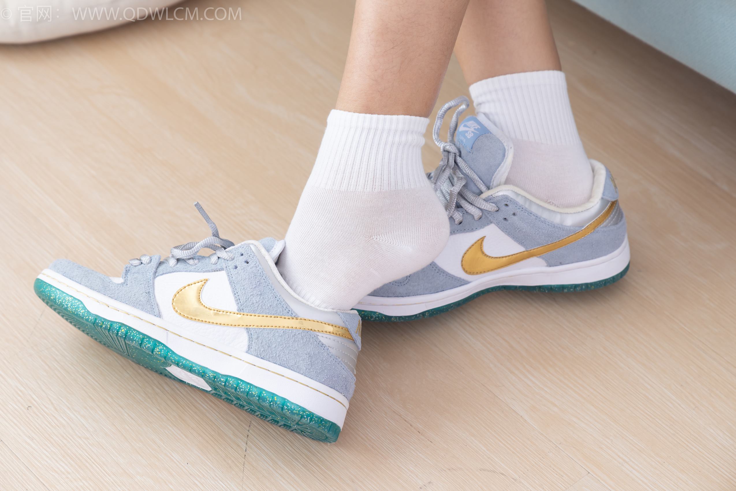 图片[82]-物恋传媒 NO.1926 岚岚-半亩花田[189P] – 速更版-美库