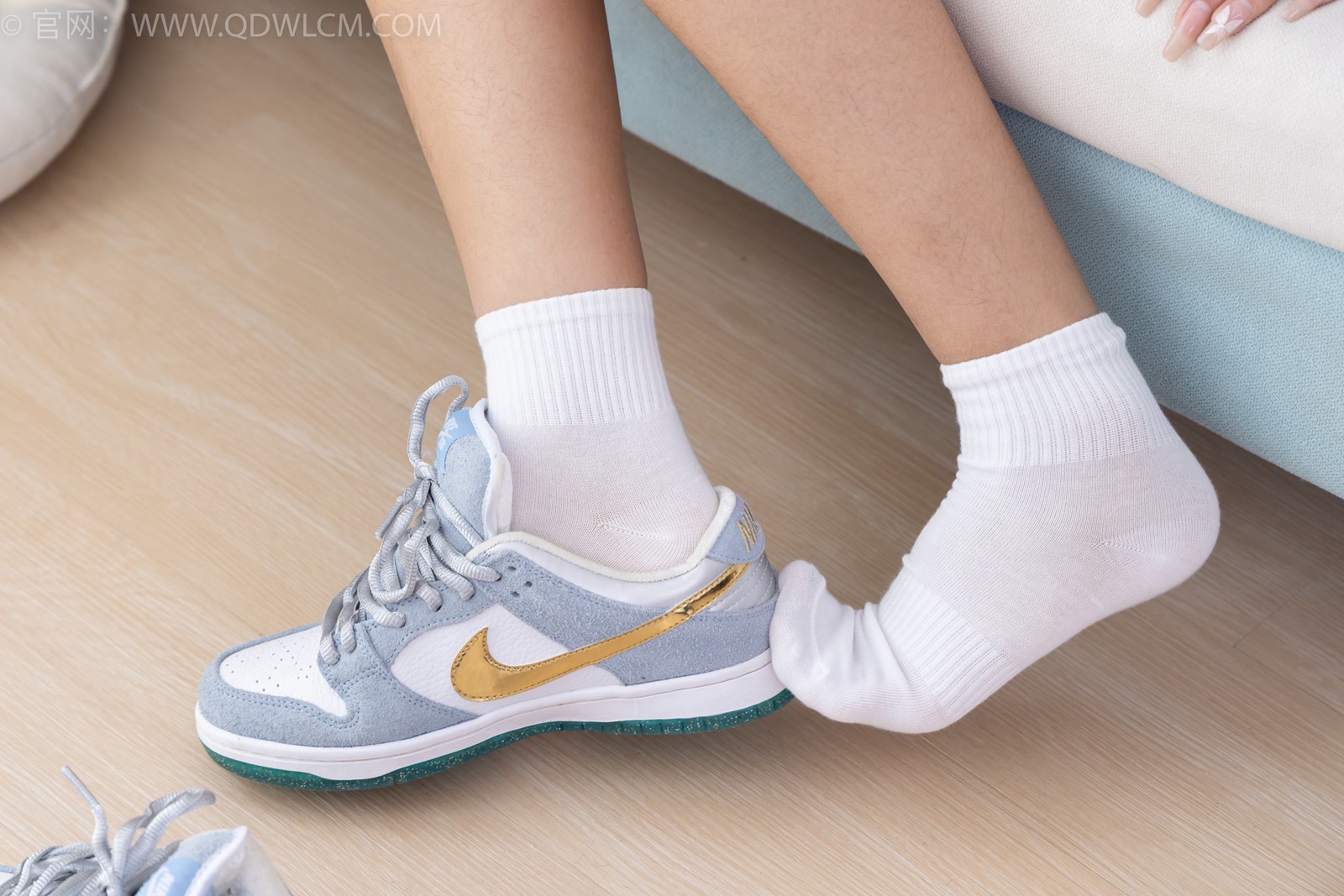 图片[83]-物恋传媒 NO.1926 岚岚-半亩花田[189P] – 速更版-美库