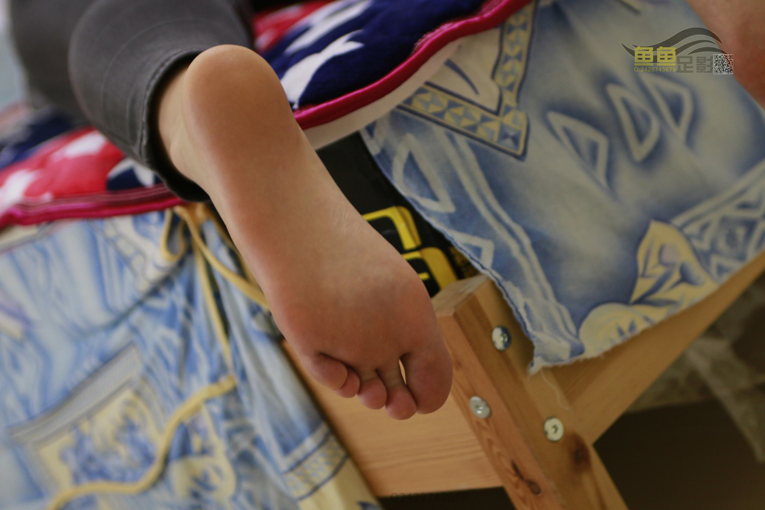 图片[19]-鱼鱼足影@088-第100期：妮妮39码[180P] – 速更版-美库