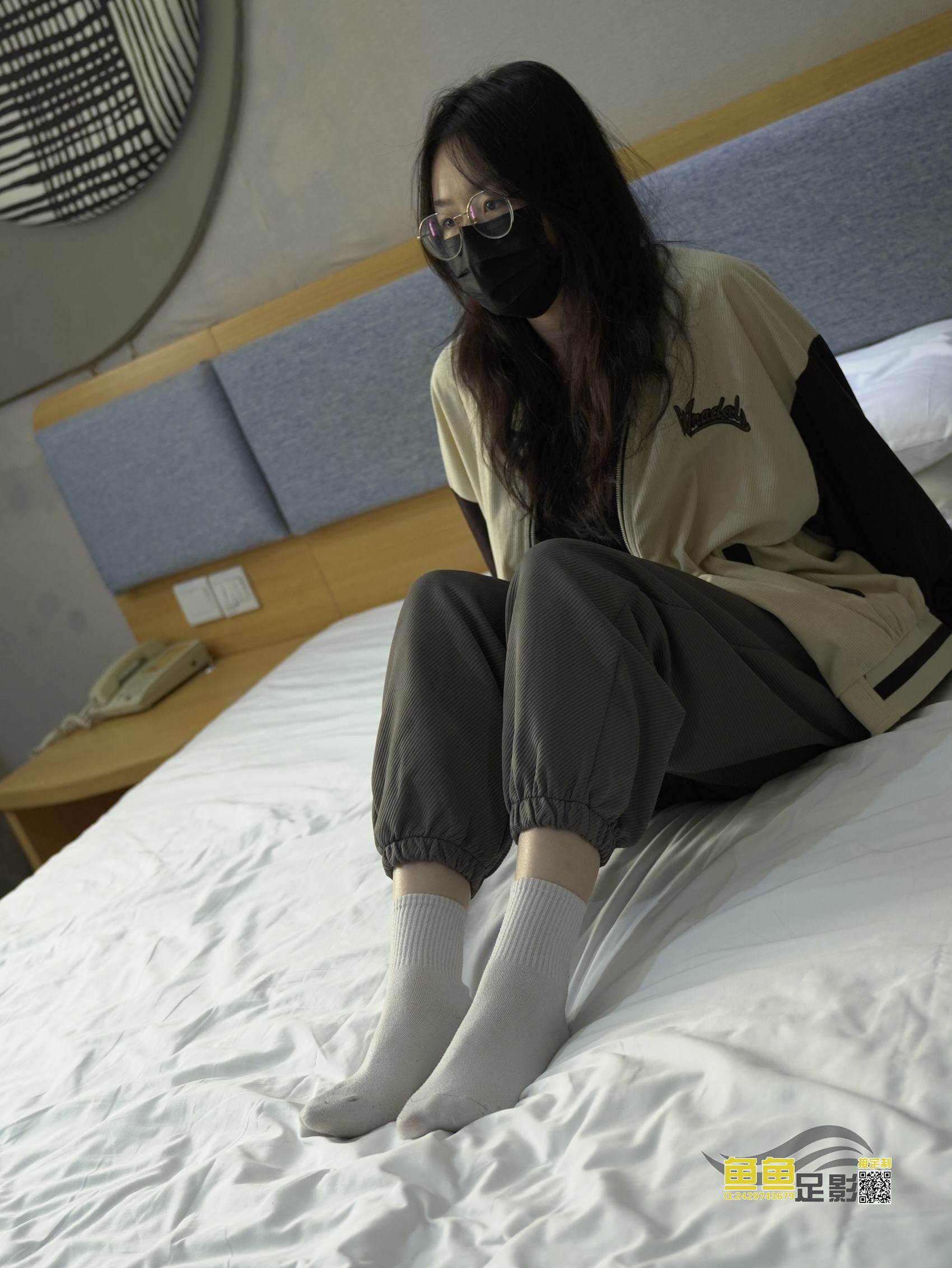 图片[25]-鱼鱼足影@089-第103期：茵茵老师[148P] – 速更版-美库