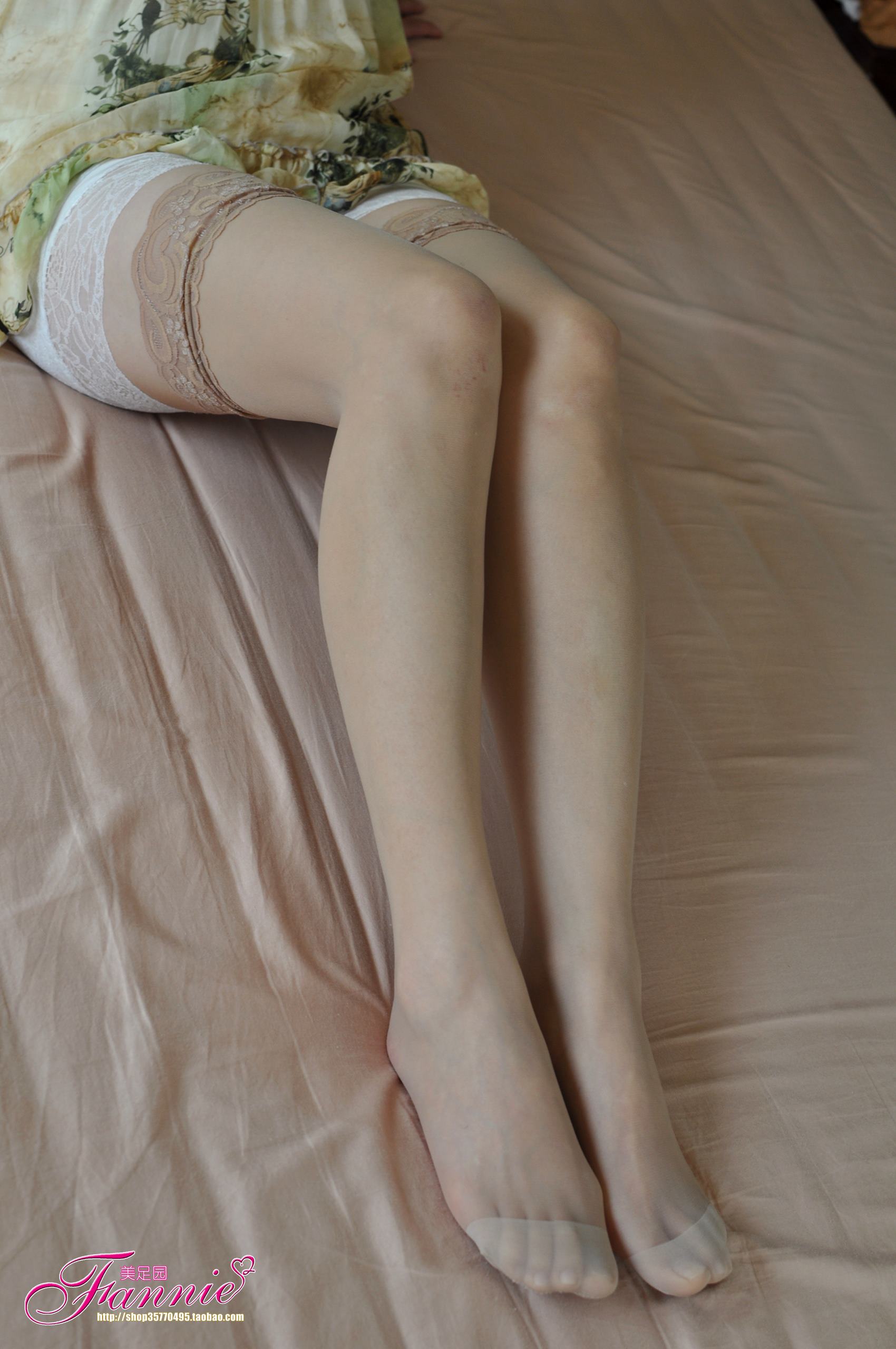 图片[19]-Fannie芬妮每足园 No.453 宛若轻纱 长筒肉丝[57P] – 速更版-美库