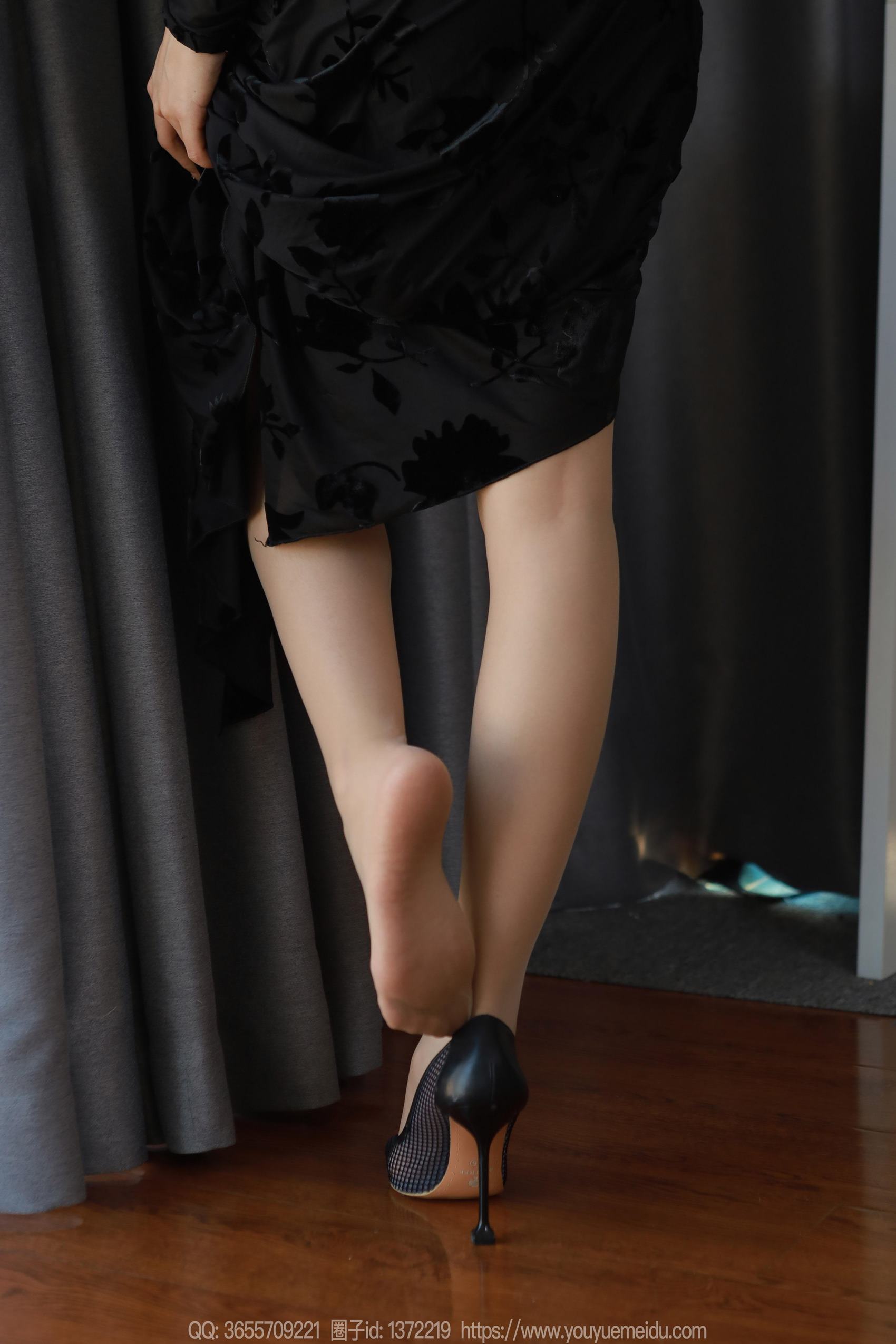 图片[53]-[IESS异思趣向] 2024.04.10 丝享家1712：小金《高叉旗袍》[88P] – 速更版-美库