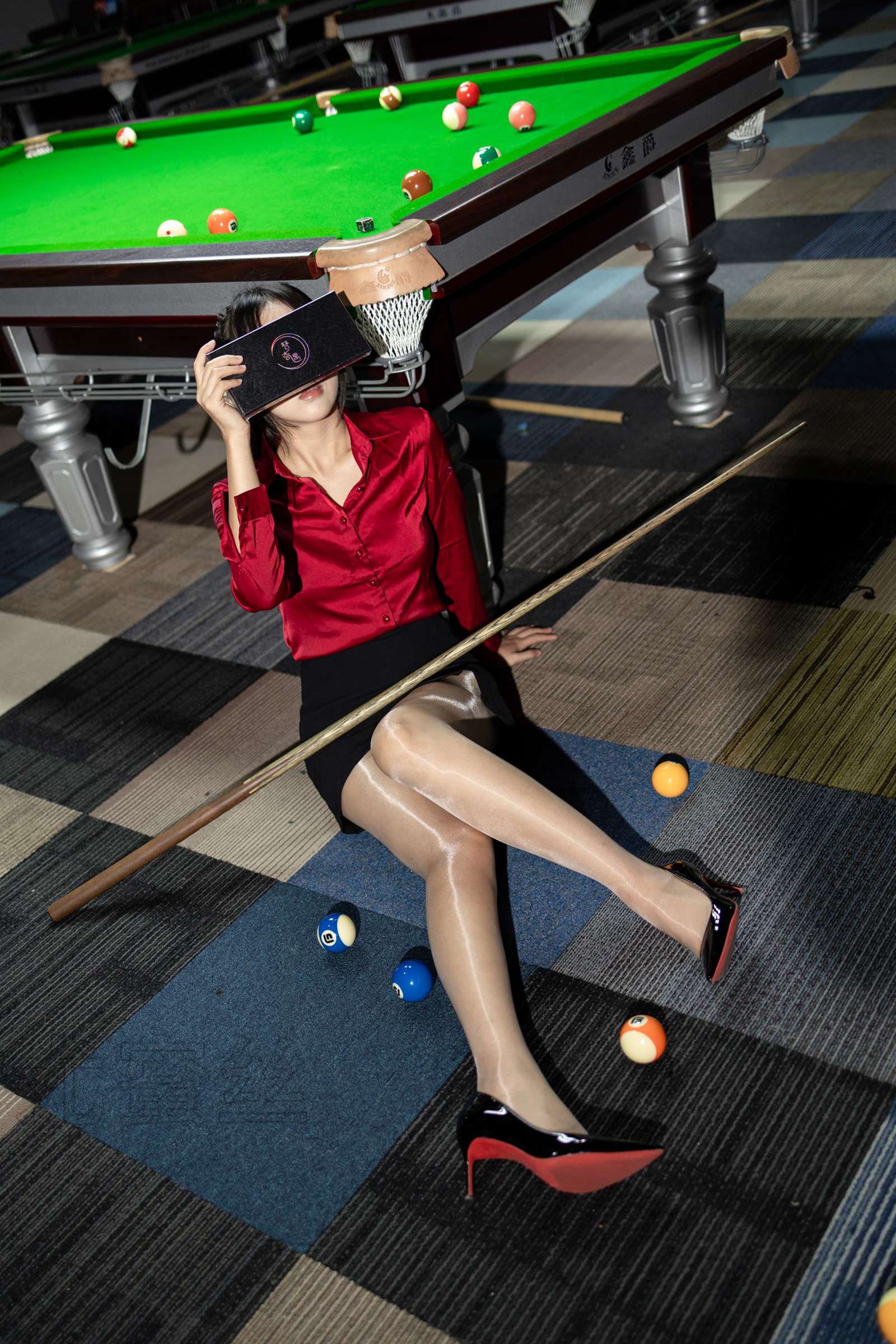 图片[15]-尤蜜丝 NO.082 穿搭推广展示图集[68P] – 速更版-美库