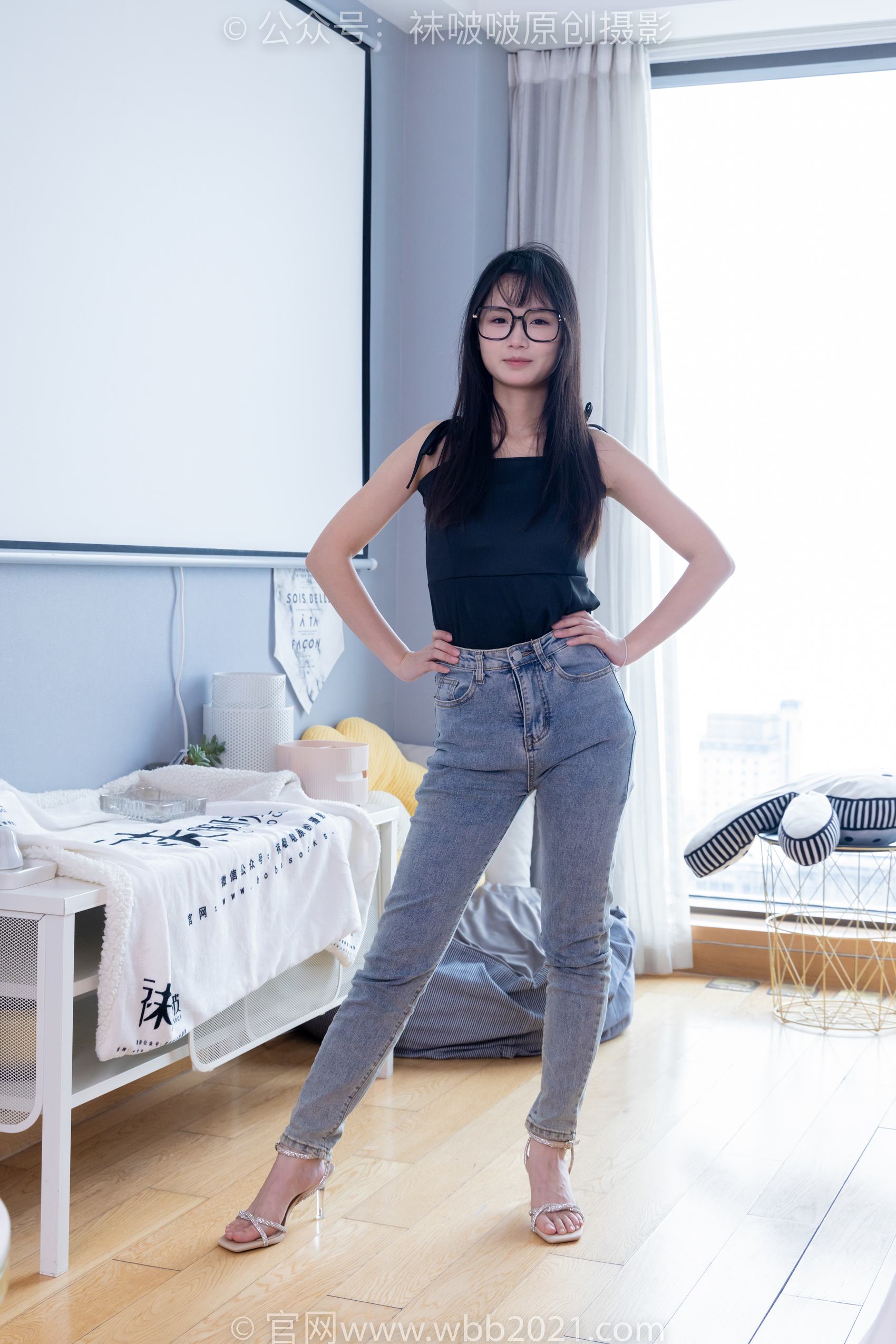 图片[26]-[BoBoSocks袜啵啵]NO.359 甜甜圈-板鞋、高跟鞋、牛仔裤、裸足、连衣裙、肉丝[180P] – 速更版-美库