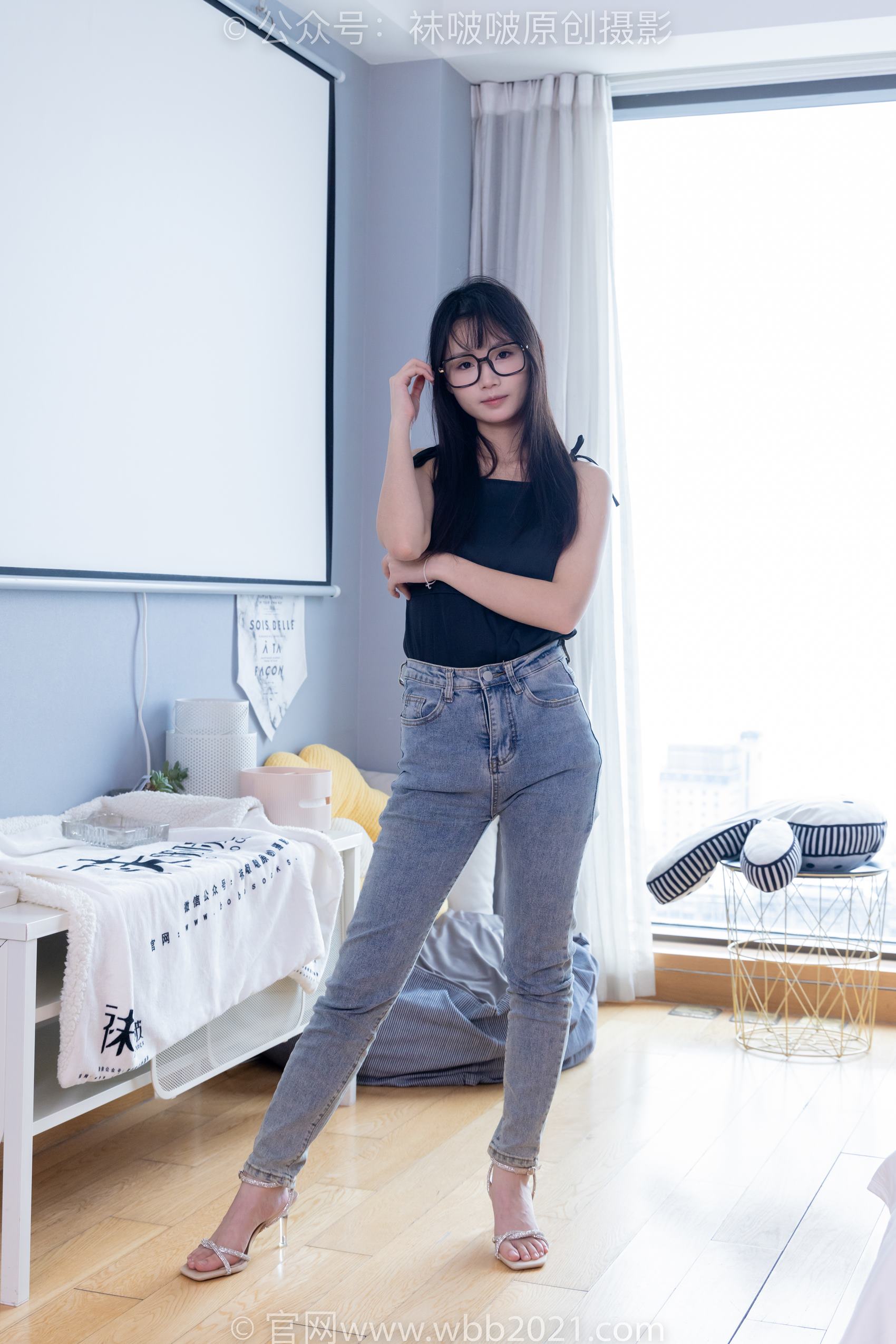 图片[27]-[BoBoSocks袜啵啵]NO.359 甜甜圈-板鞋、高跟鞋、牛仔裤、裸足、连衣裙、肉丝[180P] – 速更版-美库