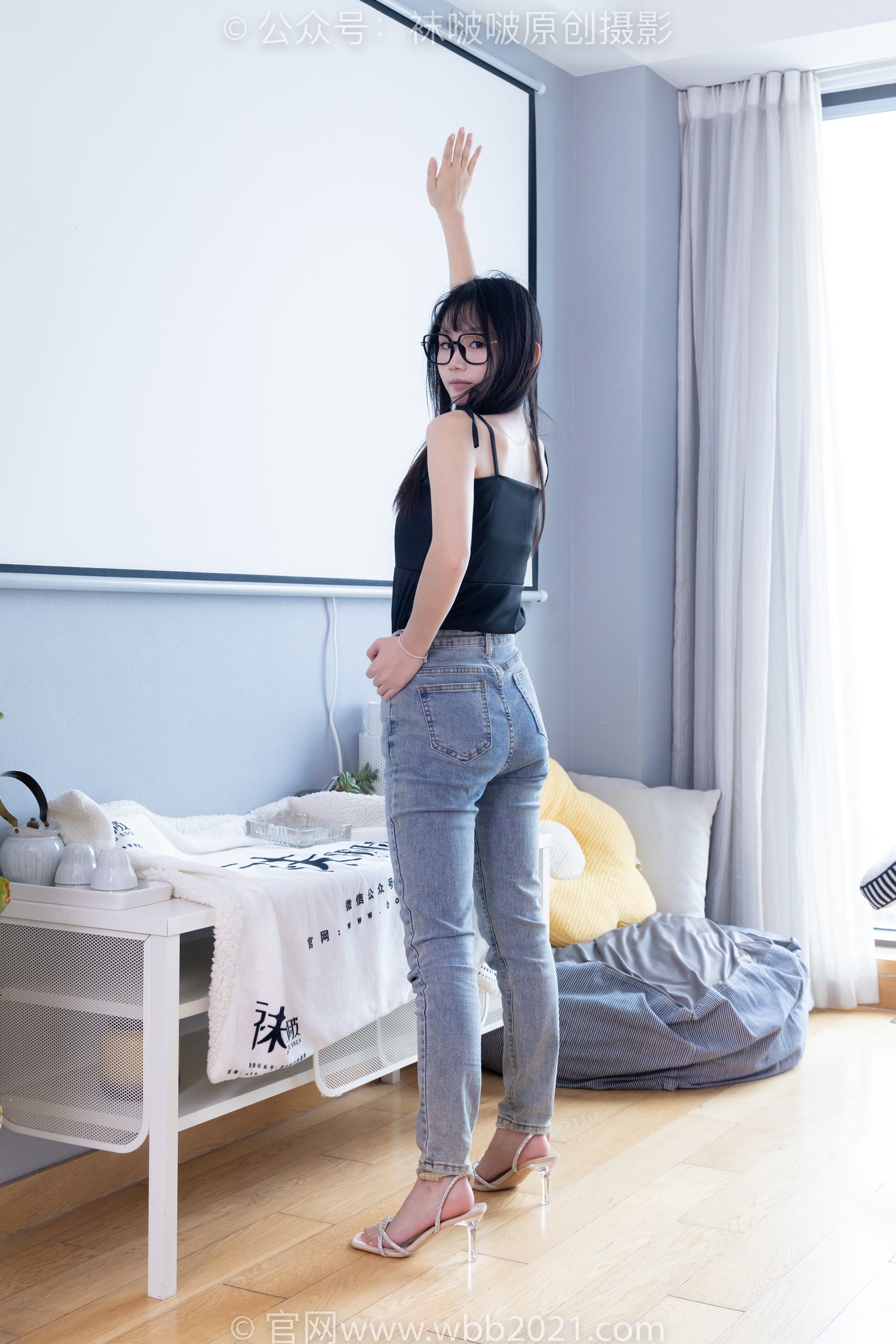 图片[28]-[BoBoSocks袜啵啵]NO.359 甜甜圈-板鞋、高跟鞋、牛仔裤、裸足、连衣裙、肉丝[180P] – 速更版-美库