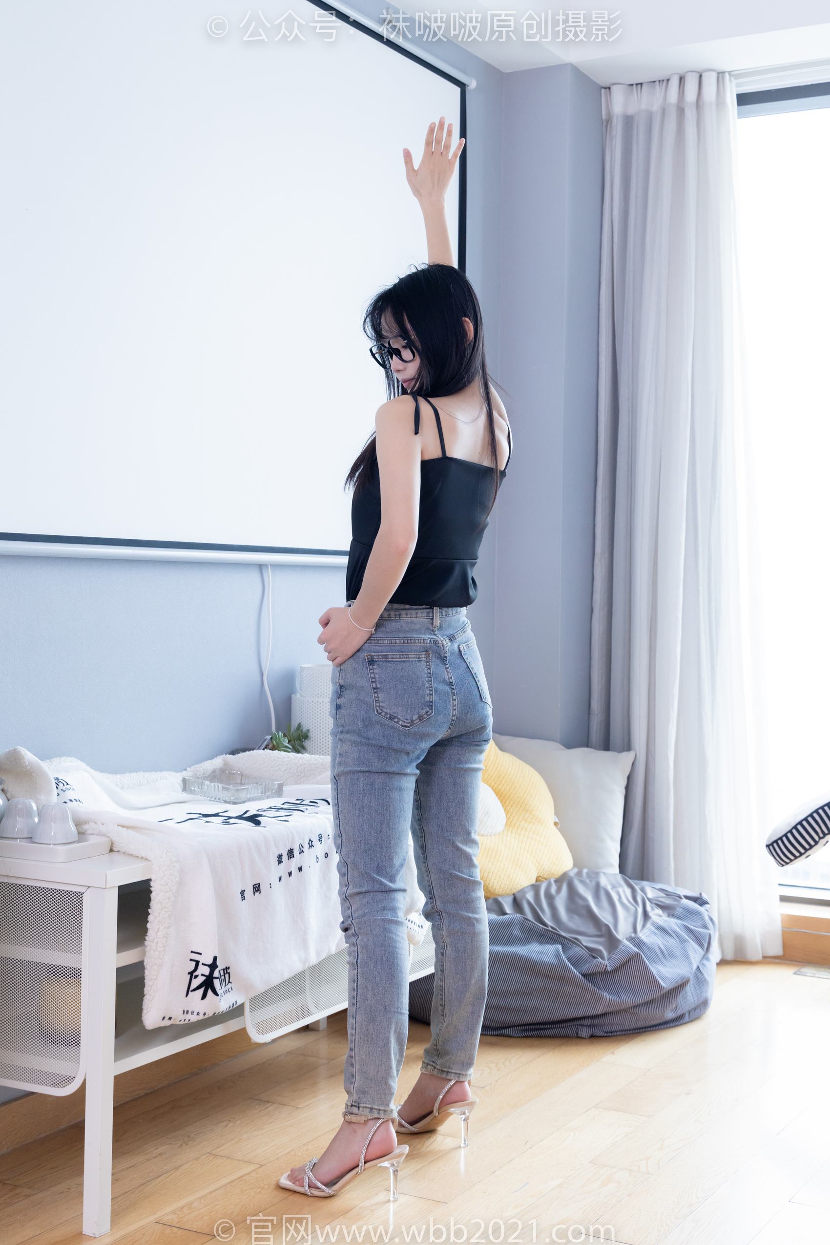 图片[29]-[BoBoSocks袜啵啵]NO.359 甜甜圈-板鞋、高跟鞋、牛仔裤、裸足、连衣裙、肉丝[180P] – 速更版-美库