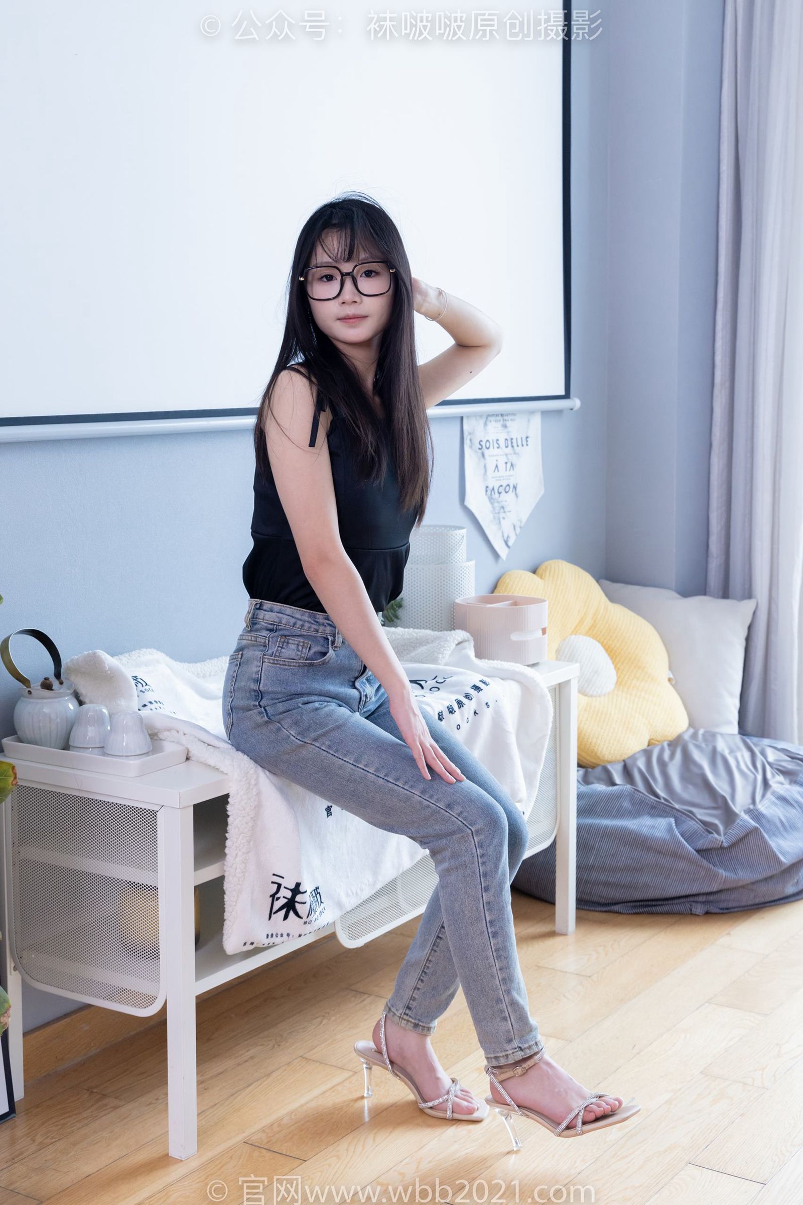 图片[30]-[BoBoSocks袜啵啵]NO.359 甜甜圈-板鞋、高跟鞋、牛仔裤、裸足、连衣裙、肉丝[180P] – 速更版-美库