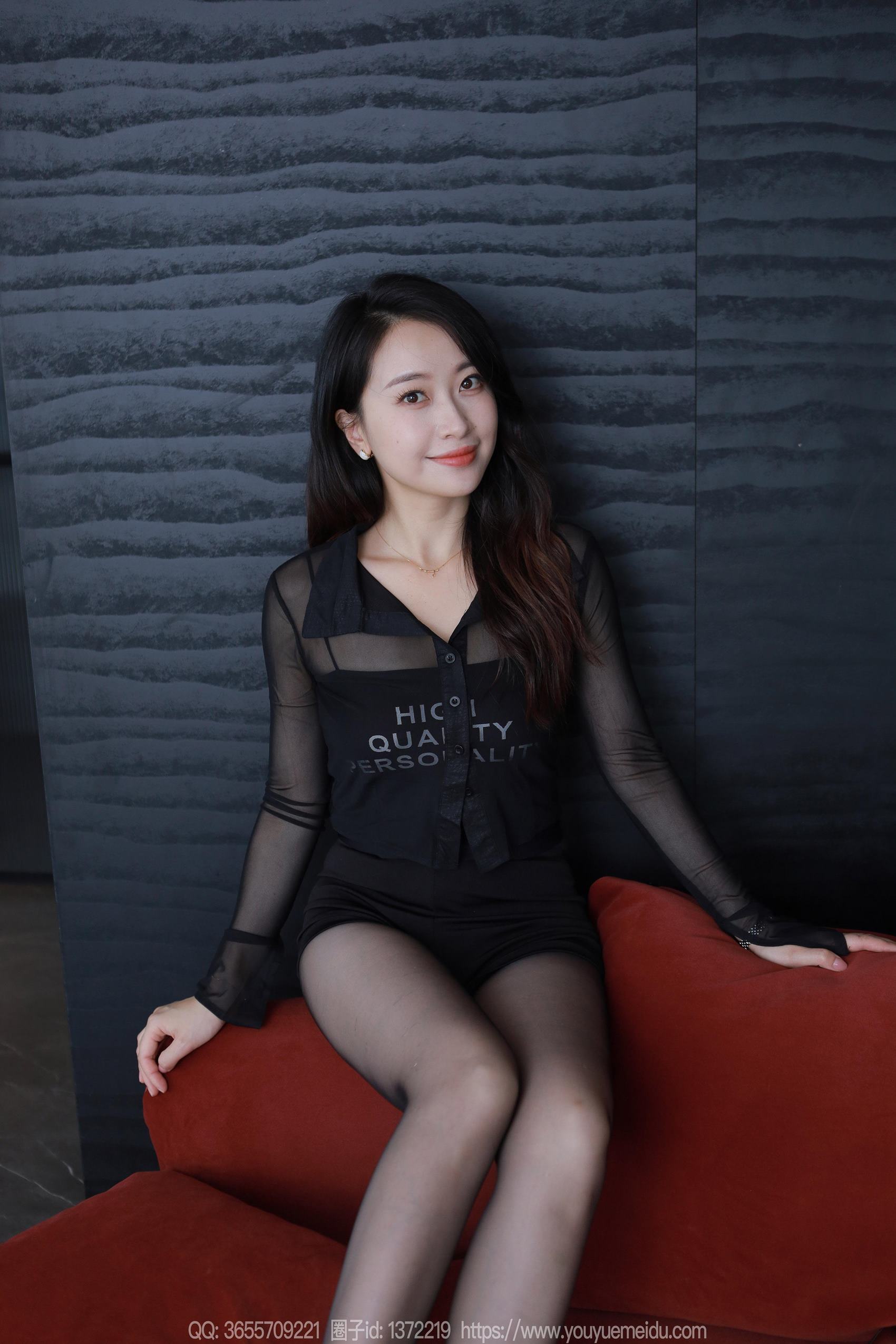 图片[31]-[IESS异思趣向] 2024.04.11 丝享家1713：小婕《红色沙发（下）》[89P] – 速更版-美库