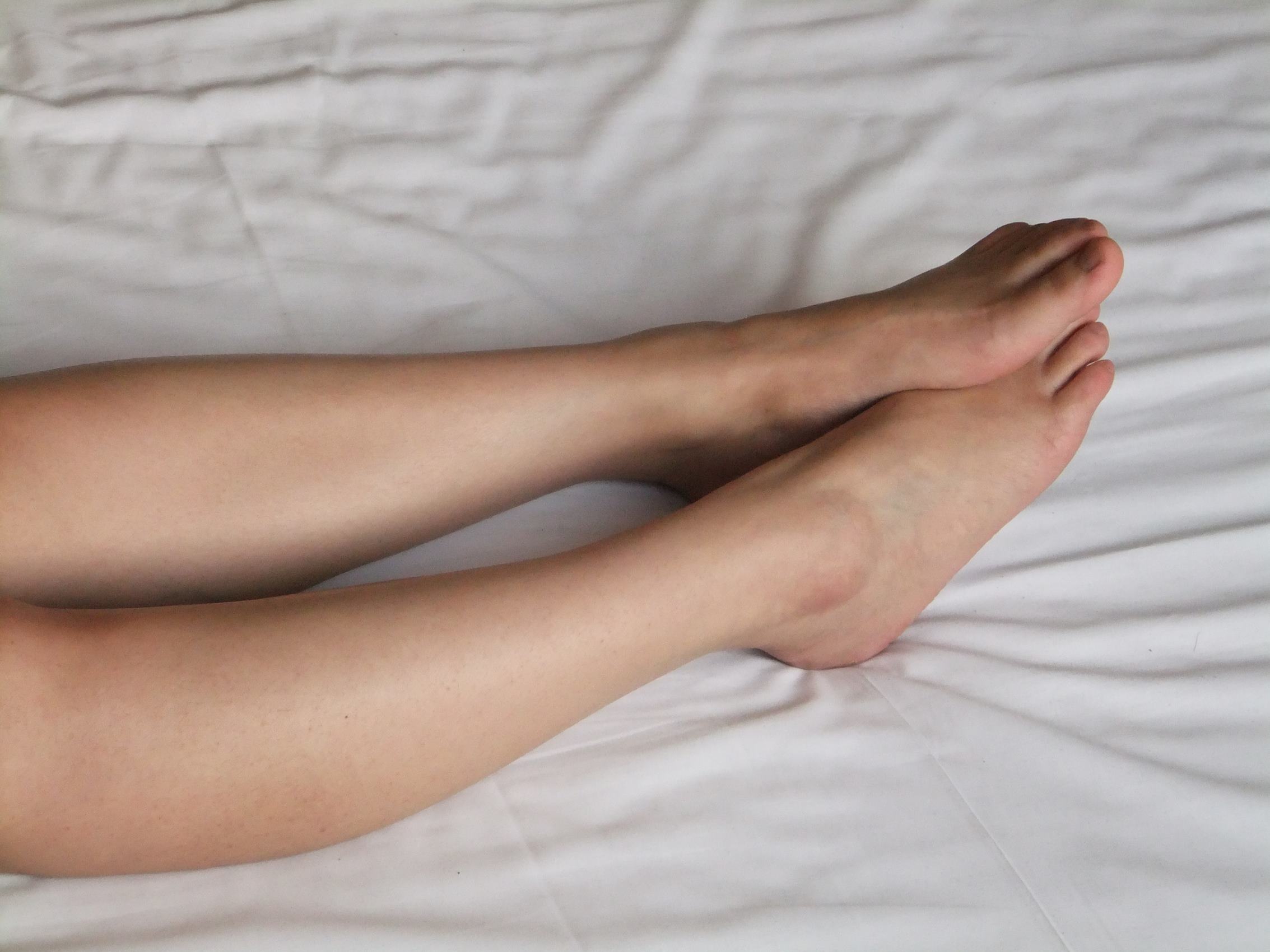 图片[21]-自由摄影 No.211 红嫩的玉足，白白的长腿 [82P] – 速更版-美库