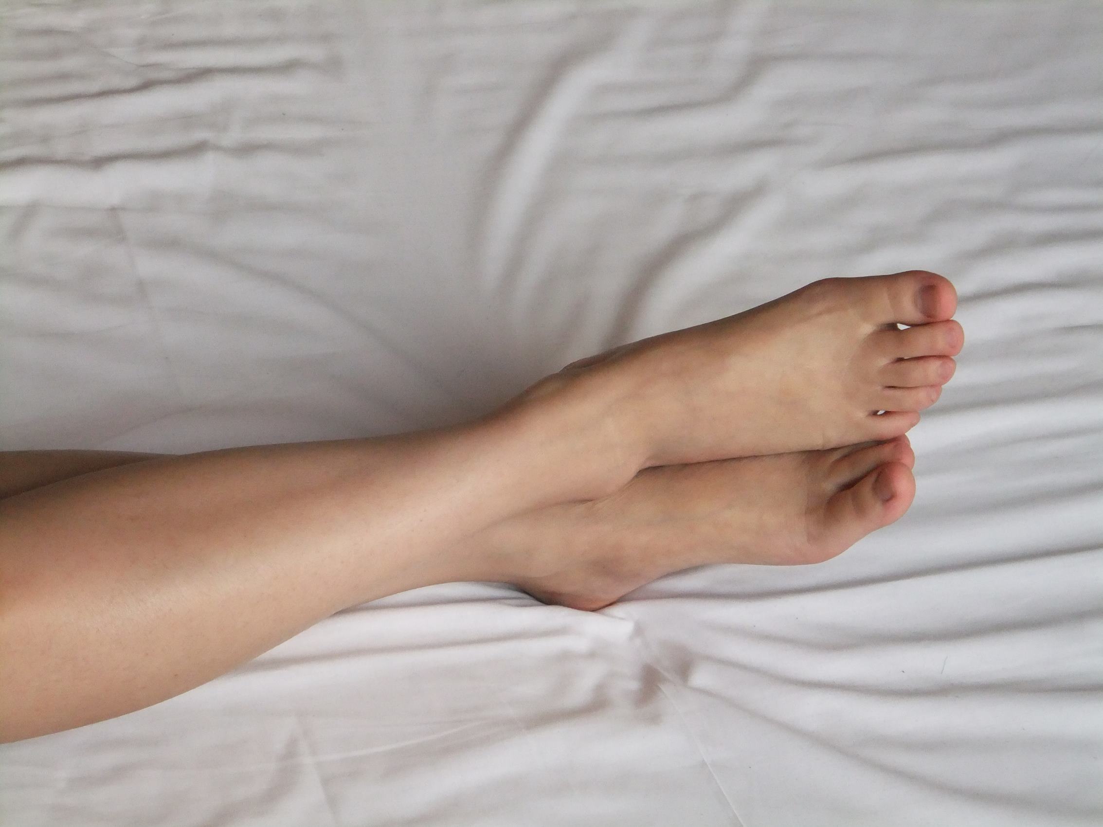 图片[22]-自由摄影 No.211 红嫩的玉足，白白的长腿 [82P] – 速更版-美库