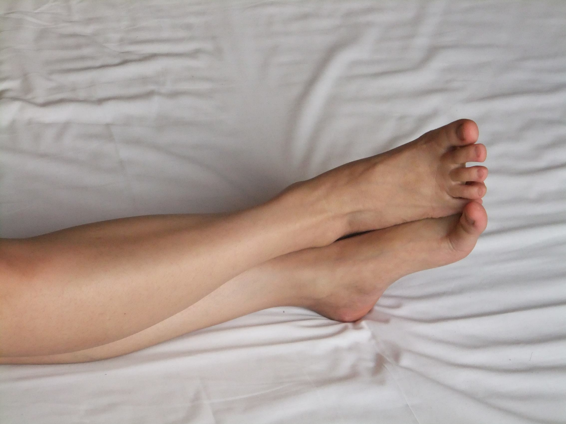 图片[26]-自由摄影 No.211 红嫩的玉足，白白的长腿 [82P] – 速更版-美库