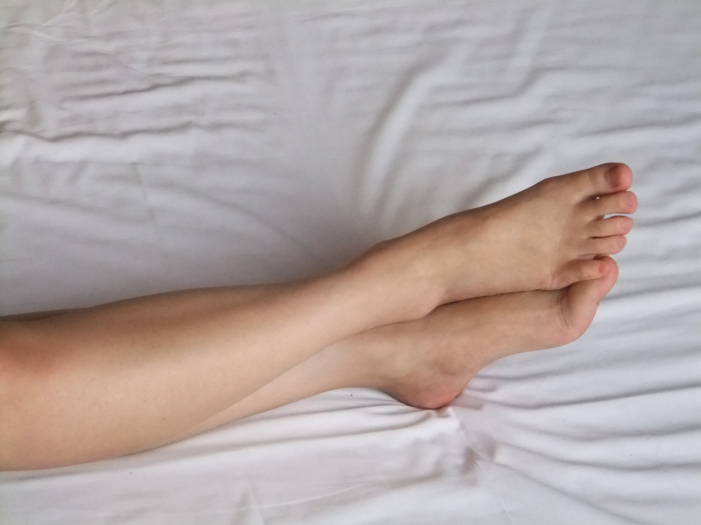 图片[27]-自由摄影 No.211 红嫩的玉足，白白的长腿 [82P] – 速更版-美库