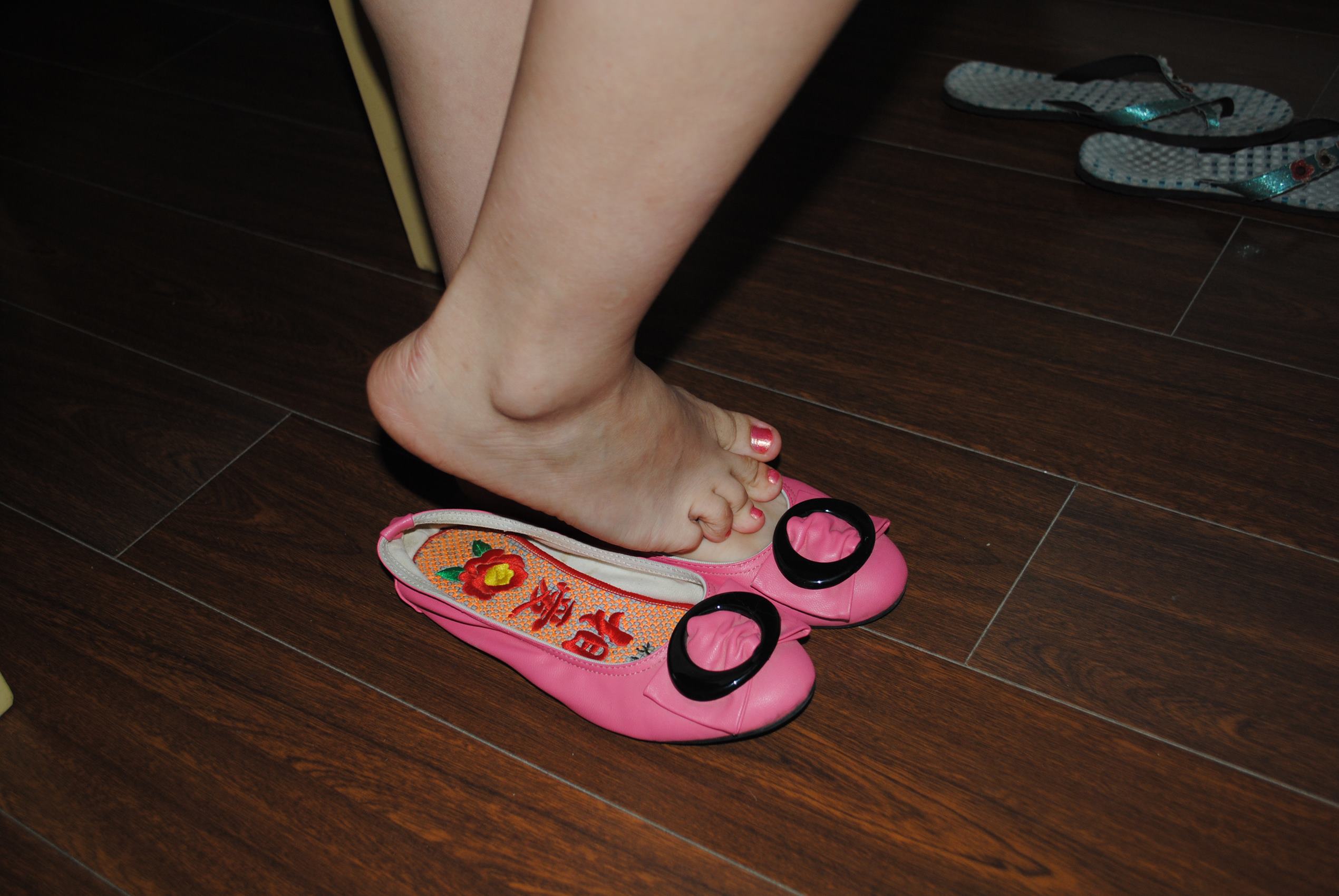 图片[23]-自由摄影 No.212 红甲魅力玉足 [83P] – 速更版-美库