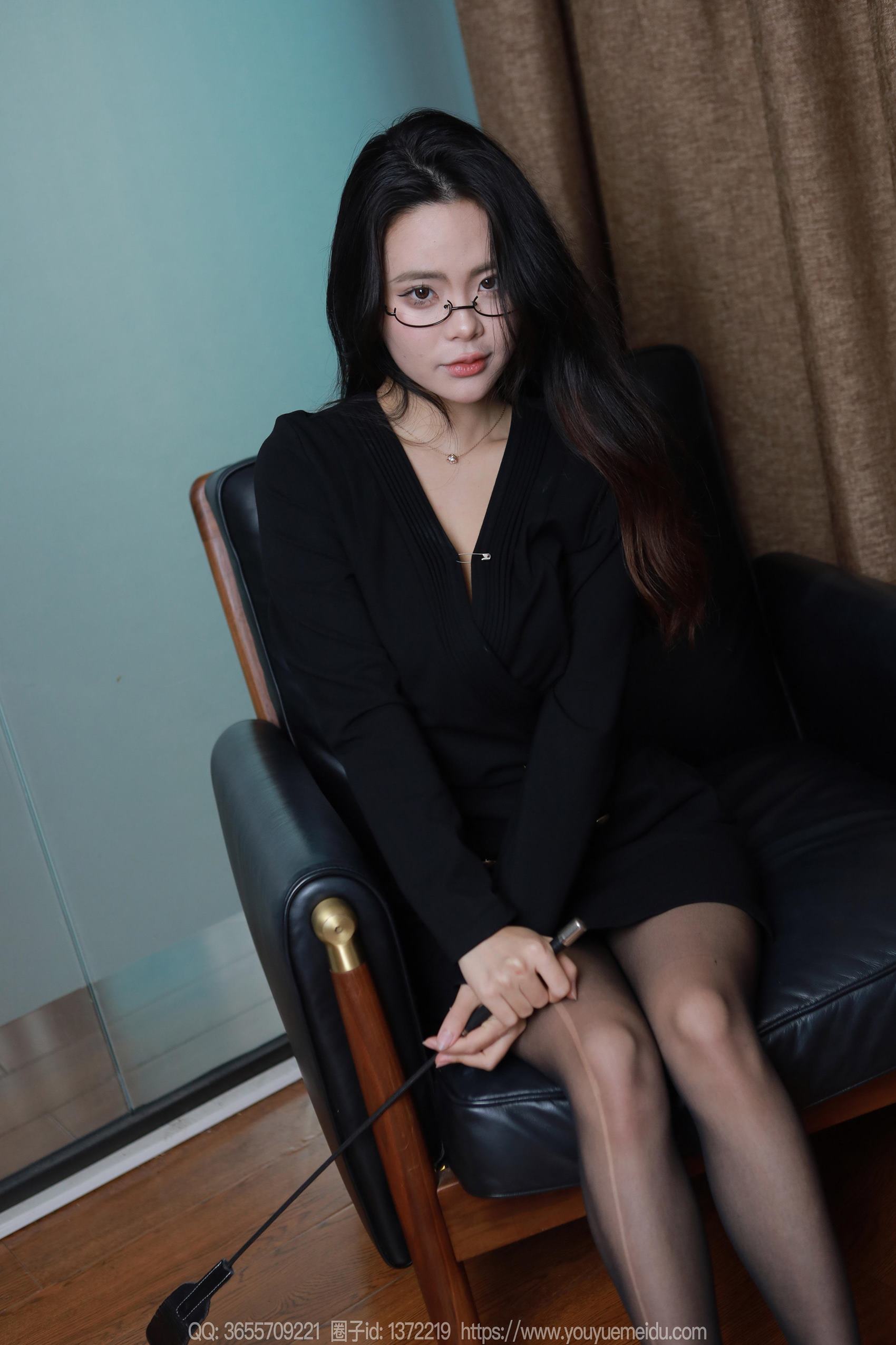 图片[35]-[IESS异思趣向] 2024.04.12 丝享家1714：兔兔《魅惑黑衣》[84P] – 速更版-美库