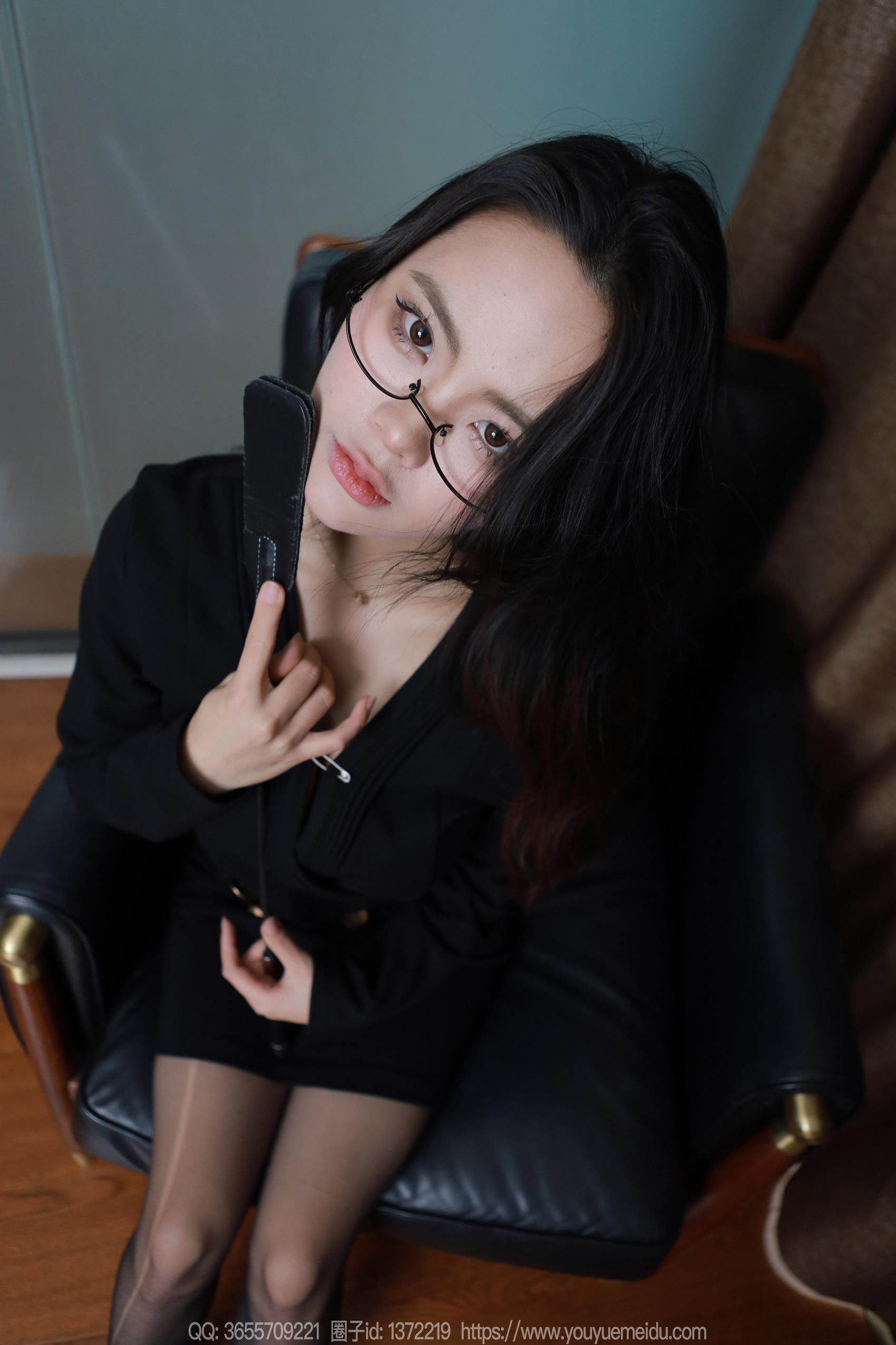 图片[38]-[IESS异思趣向] 2024.04.12 丝享家1714：兔兔《魅惑黑衣》[84P] – 速更版-美库