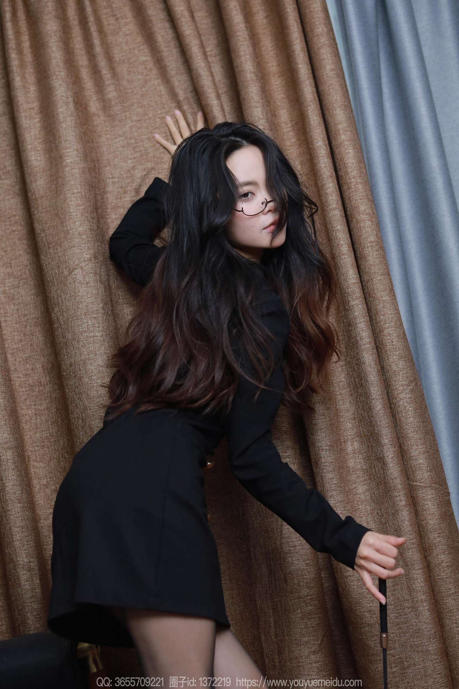 图片[70]-[IESS异思趣向] 2024.04.12 丝享家1714：兔兔《魅惑黑衣》[84P] – 速更版-美库