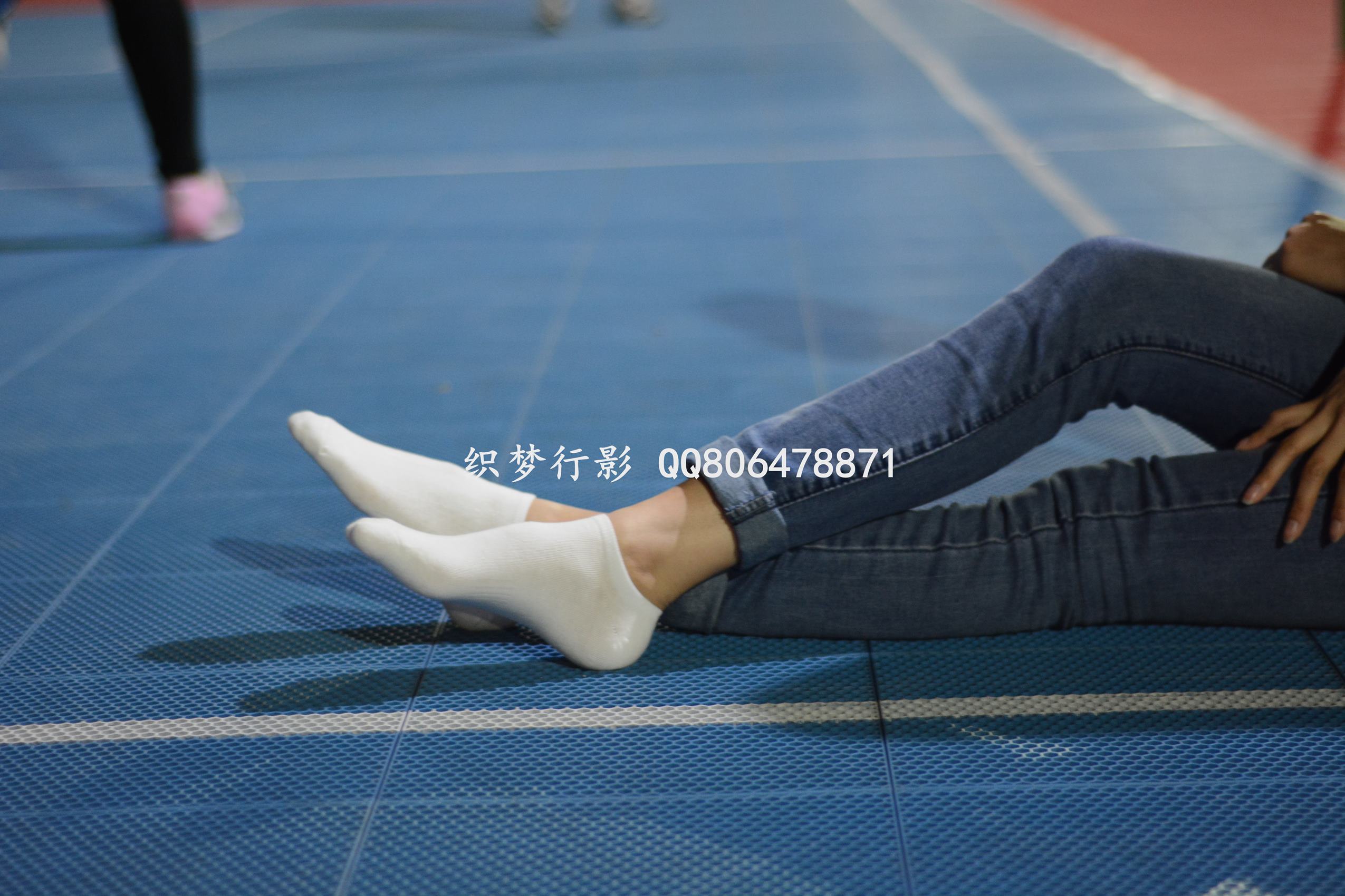 图片[23]-织梦行影@NO.014-第十四期 操场夜拍白袜小白鞋（夜拍）[171P] – 速更版-美库