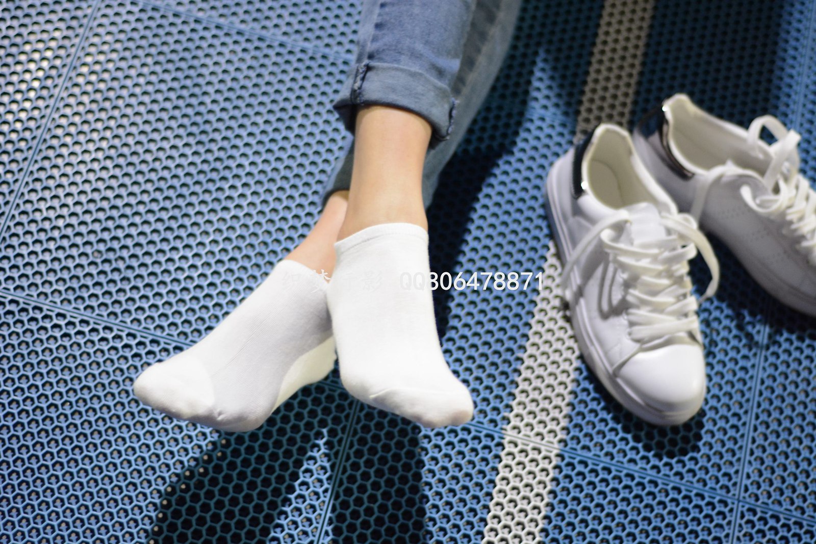 图片[32]-织梦行影@NO.014-第十四期 操场夜拍白袜小白鞋（夜拍）[171P] – 速更版-美库