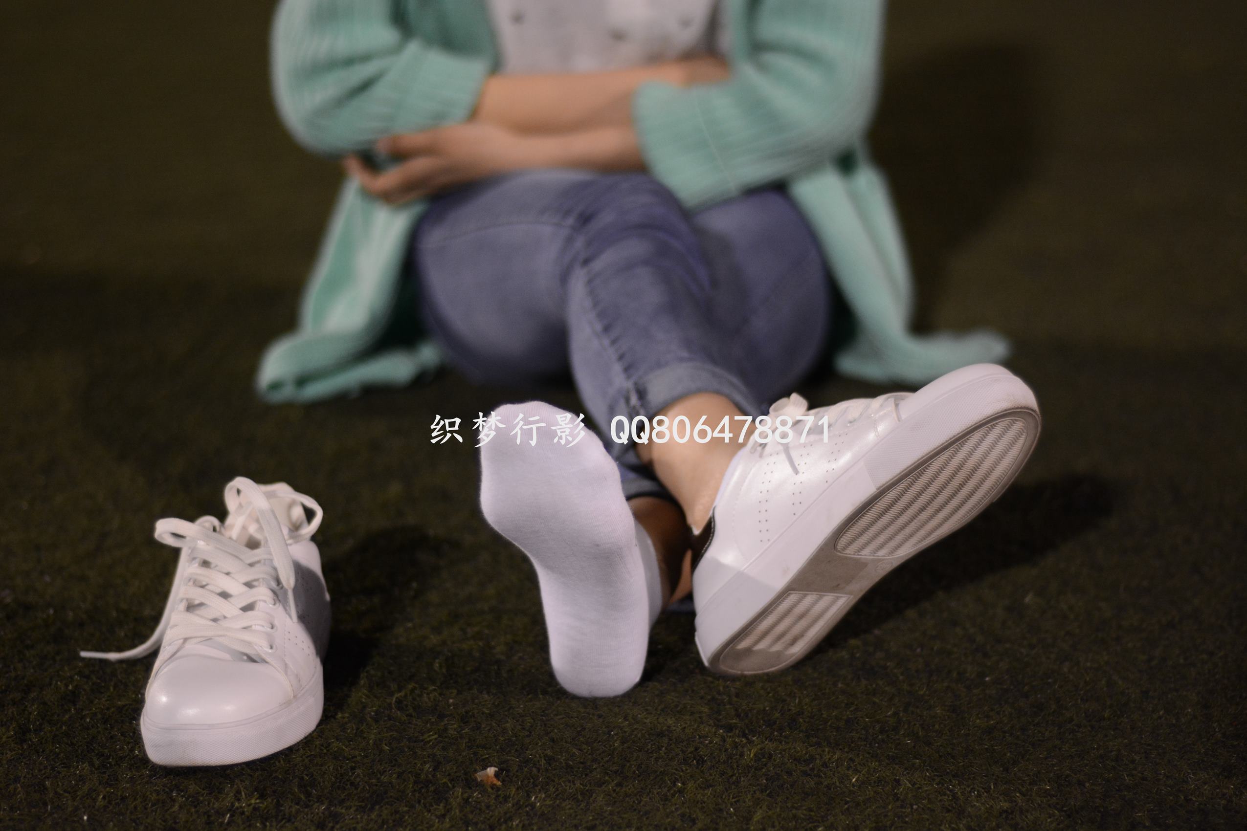 图片[54]-织梦行影@NO.014-第十四期 操场夜拍白袜小白鞋（夜拍）[171P] – 速更版-美库