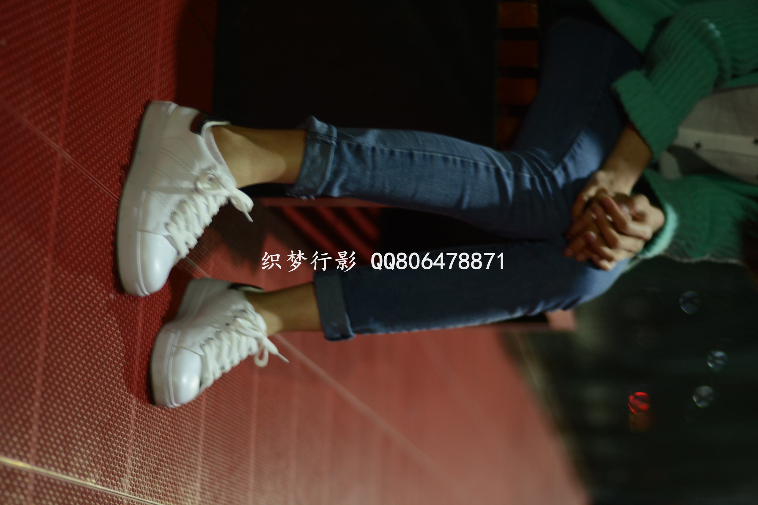 图片[121]-织梦行影@NO.014-第十四期 操场夜拍白袜小白鞋（夜拍）[171P] – 速更版-美库