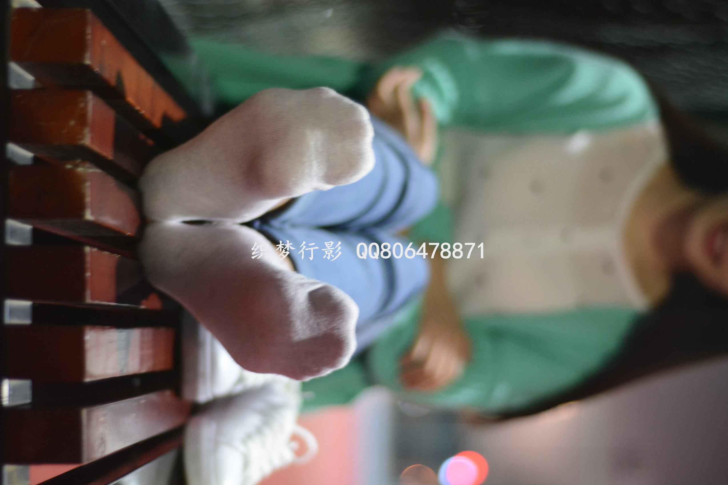 图片[133]-织梦行影@NO.014-第十四期 操场夜拍白袜小白鞋（夜拍）[171P] – 速更版-美库