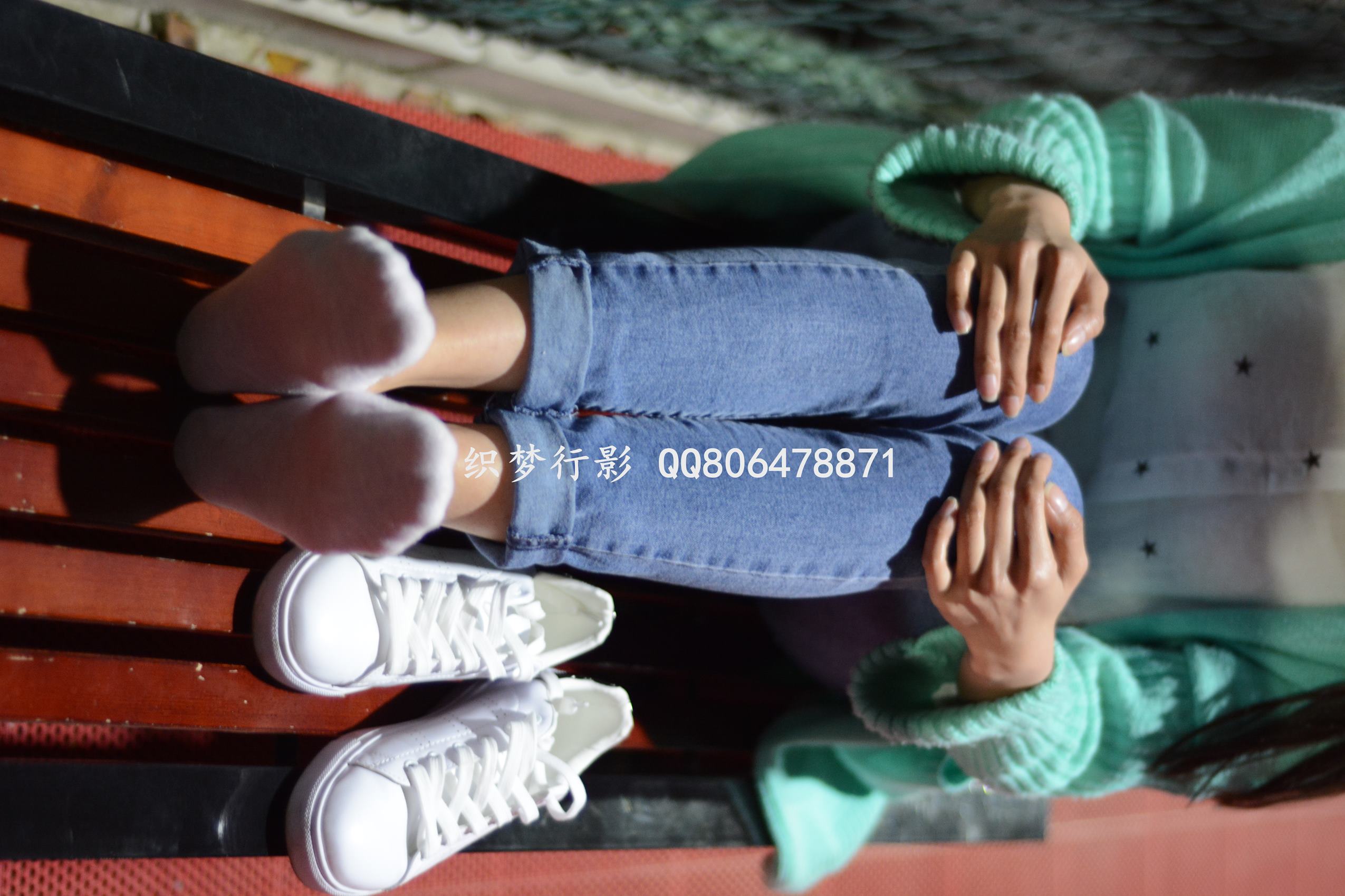 图片[135]-织梦行影@NO.014-第十四期 操场夜拍白袜小白鞋（夜拍）[171P] – 速更版-美库