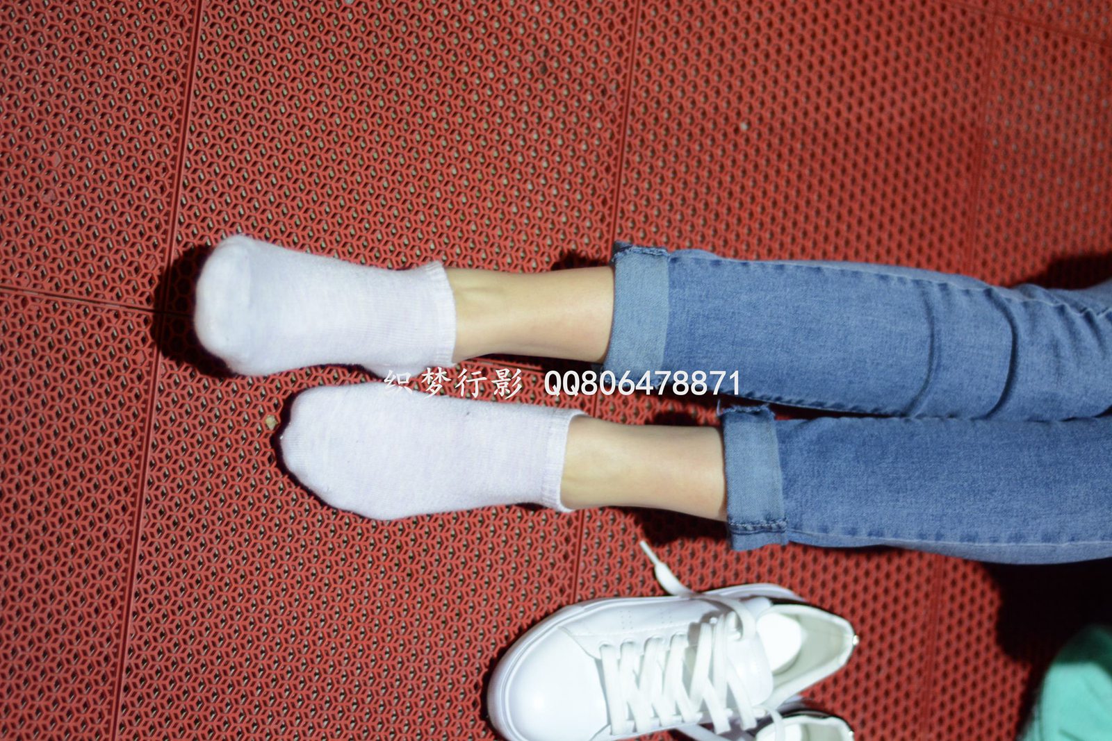 图片[152]-织梦行影@NO.014-第十四期 操场夜拍白袜小白鞋（夜拍）[171P] – 速更版-美库