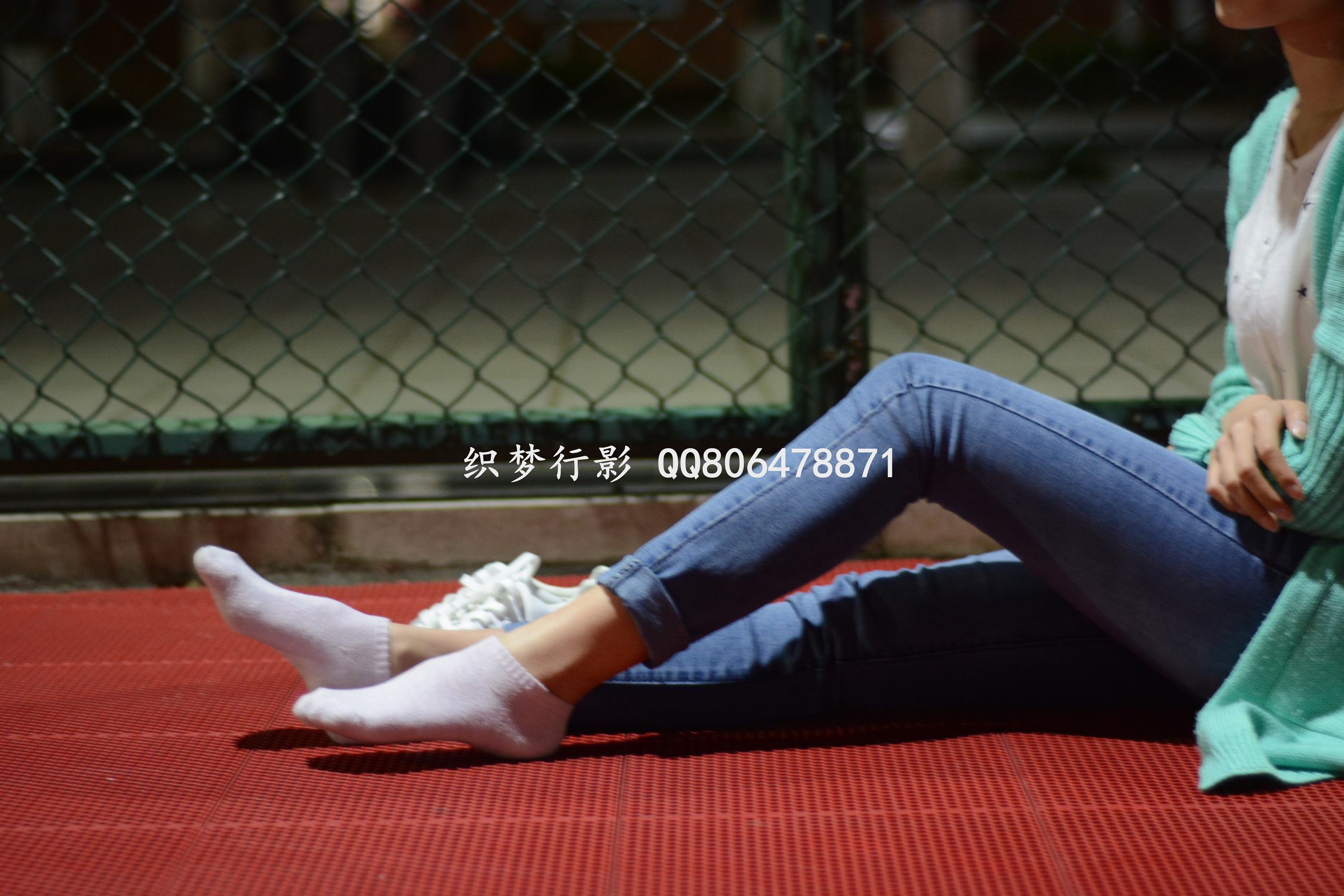 图片[157]-织梦行影@NO.014-第十四期 操场夜拍白袜小白鞋（夜拍）[171P] – 速更版-美库