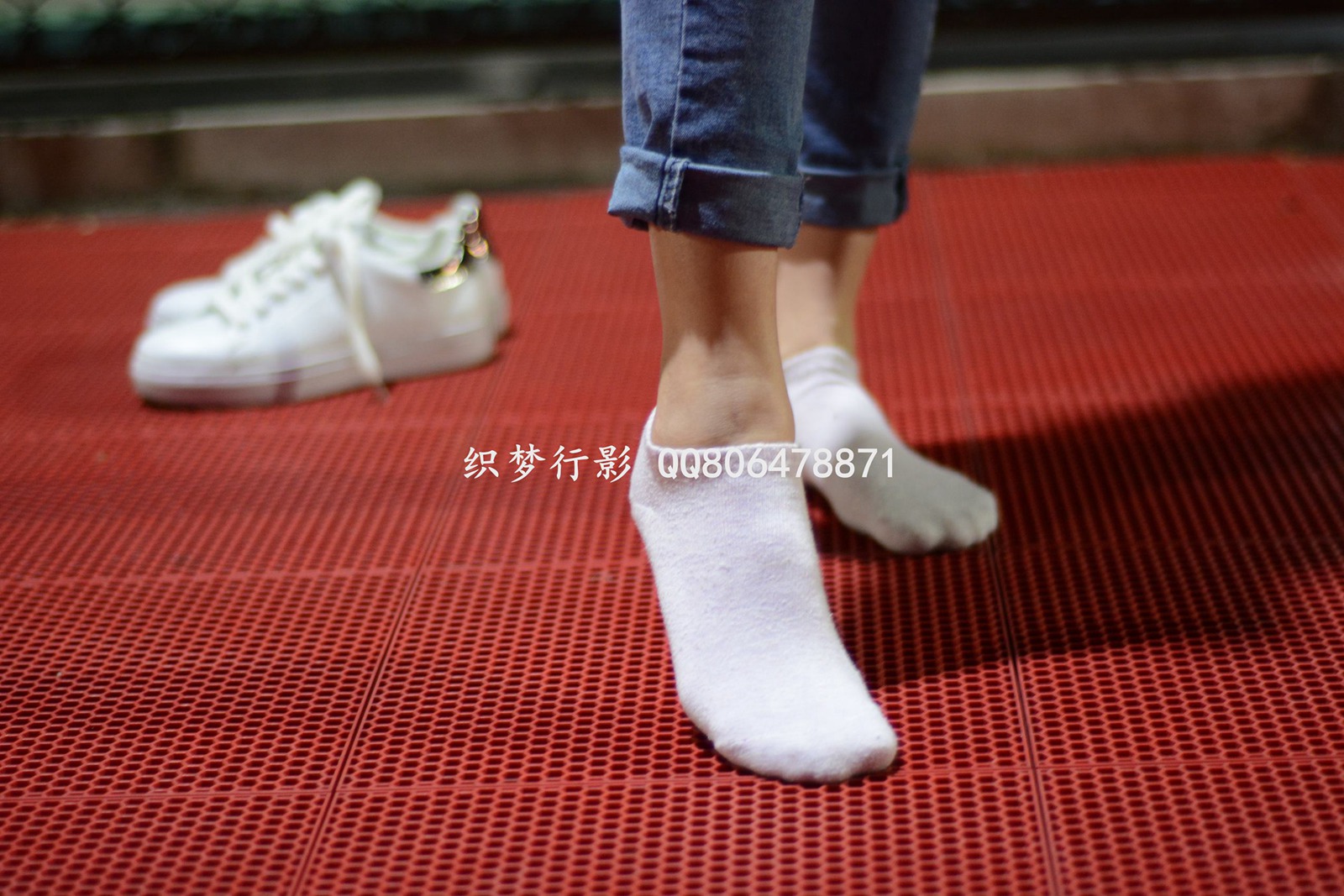 图片[164]-织梦行影@NO.014-第十四期 操场夜拍白袜小白鞋（夜拍）[171P] – 速更版-美库