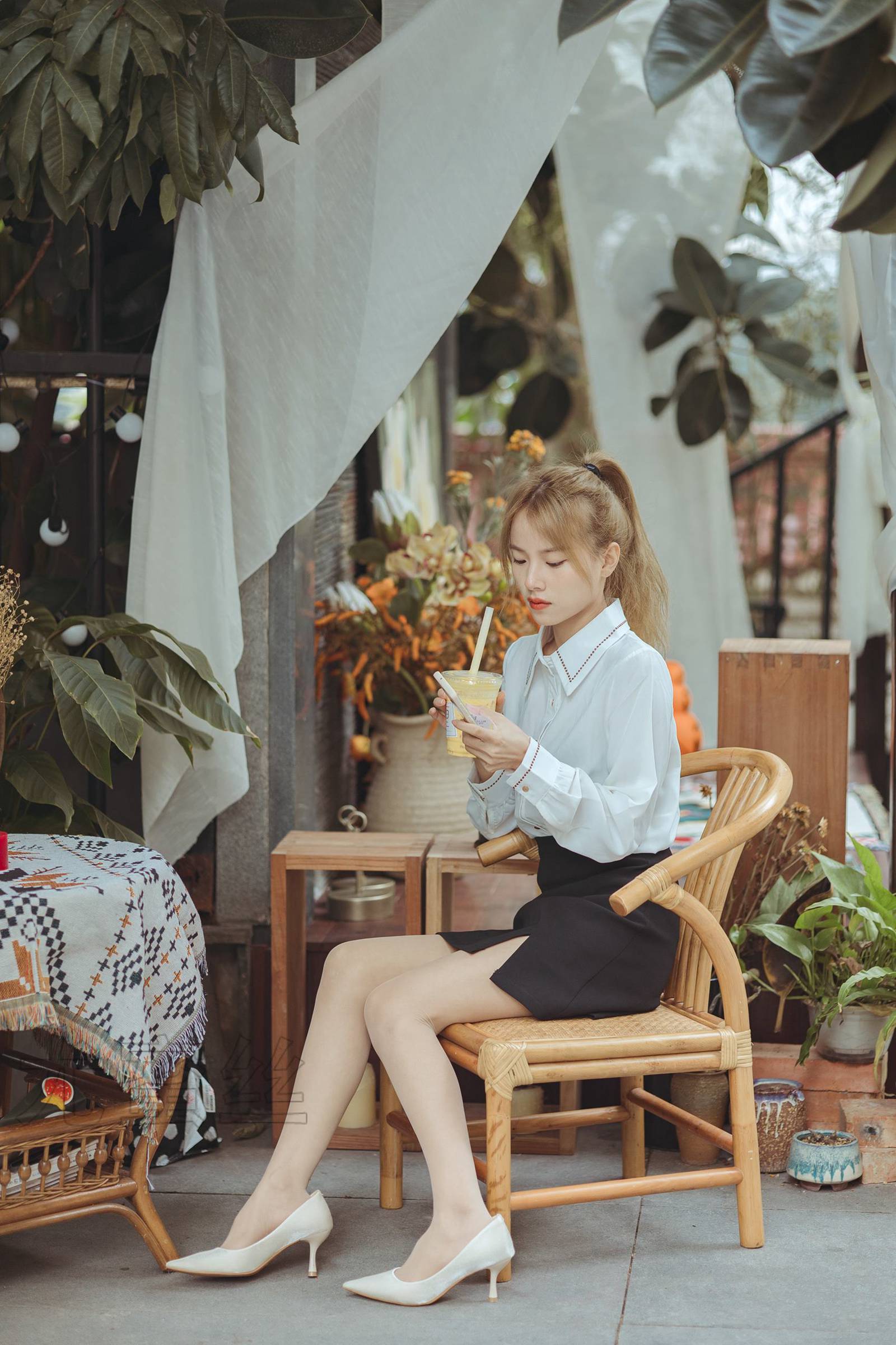 图片[24]-尤蜜丝 NO.085 穿搭推广展示图集[70P] – 速更版-美库