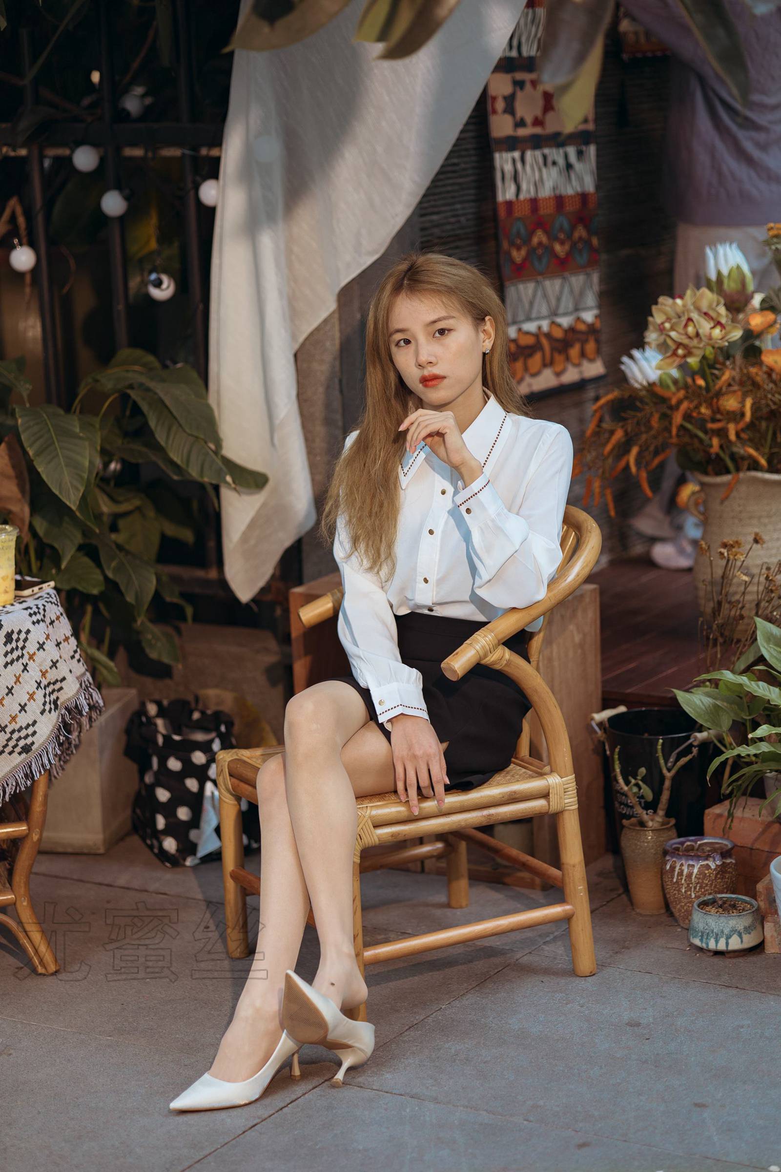 图片[41]-尤蜜丝 NO.085 穿搭推广展示图集[70P] – 速更版-美库